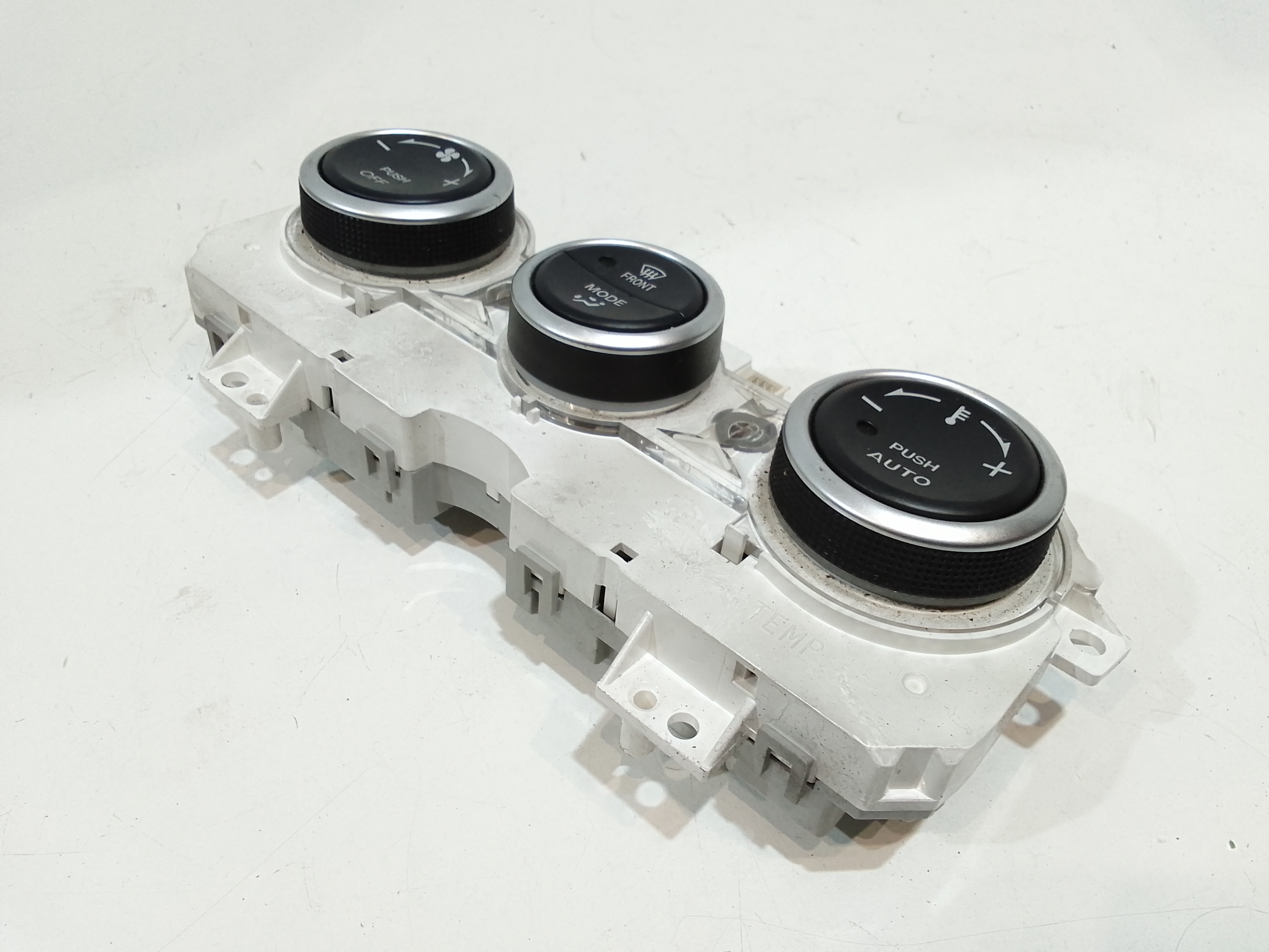 Comandi Clima per Mazda 6 S. Wagon (2002 - 2007)