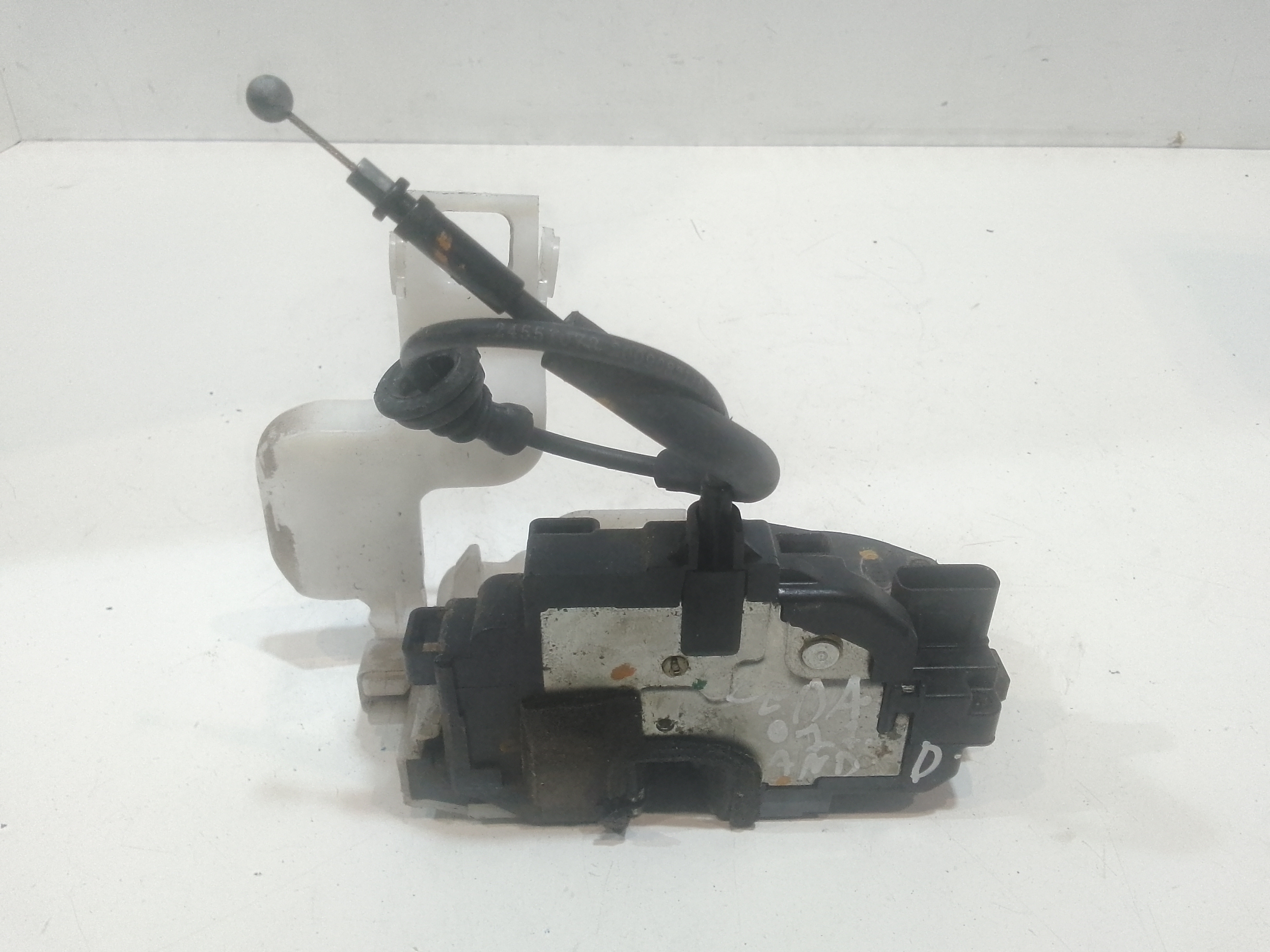 Serratura Anteriore Destra per Kia Cee d Sporty Wagon (2007 - In produzione)