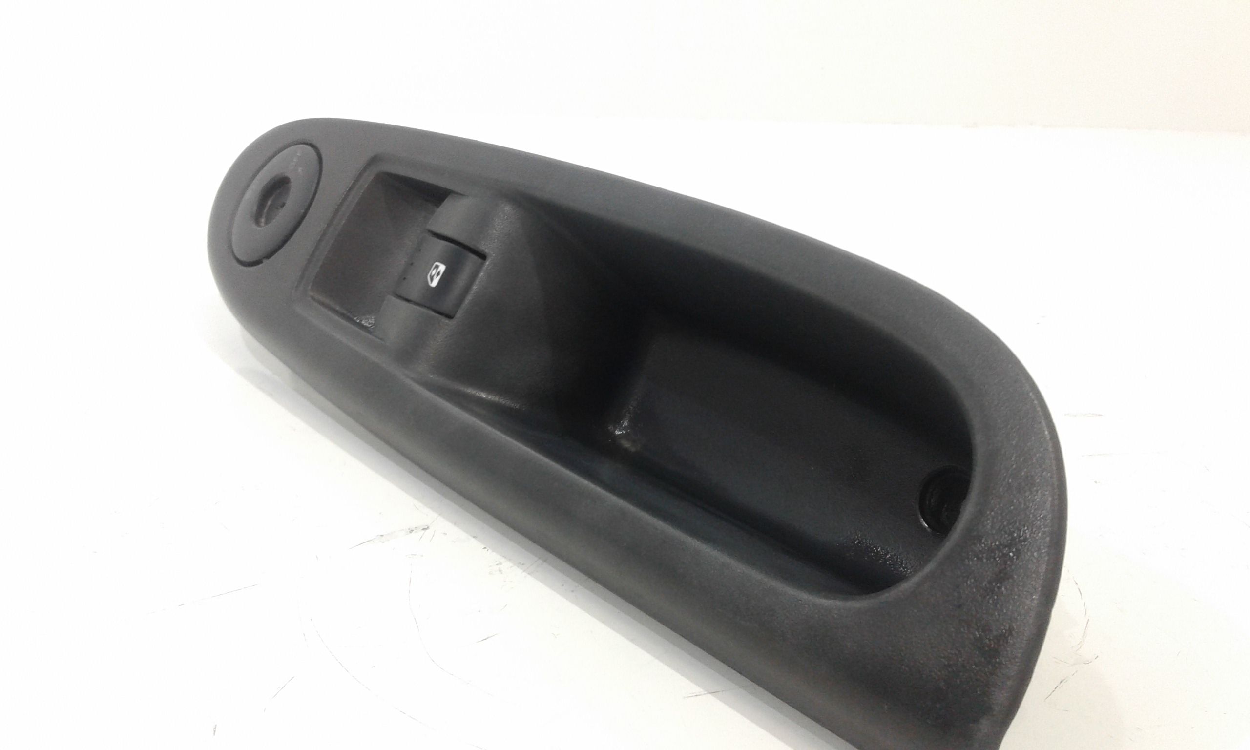 Pulsantiera Anteriore Destra Passeggero RENAULT Clio Serie (01>05)