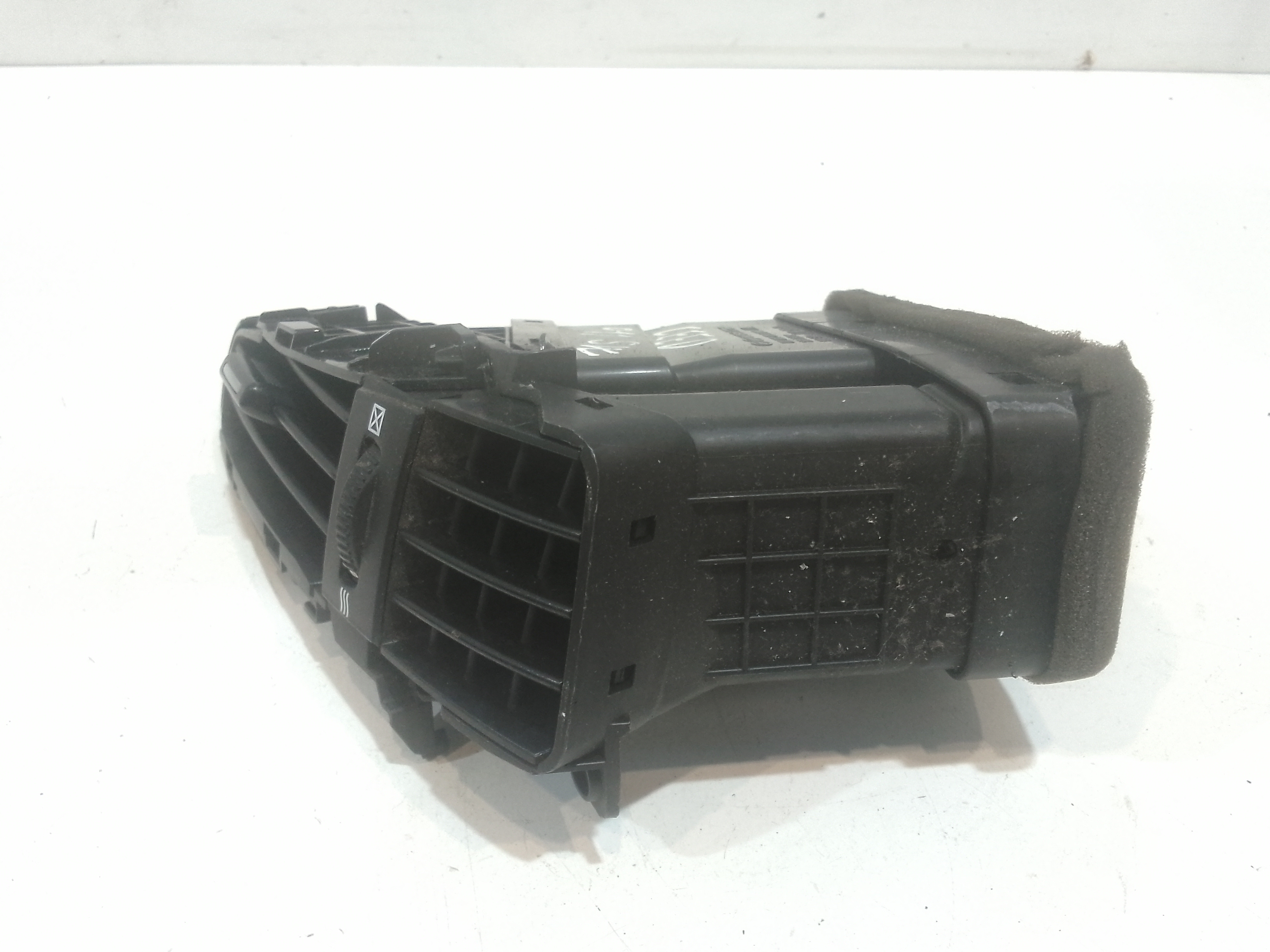 Bocchette Aria Centrale per Kia Cee d Sporty Wagon (2007 - In produzione)