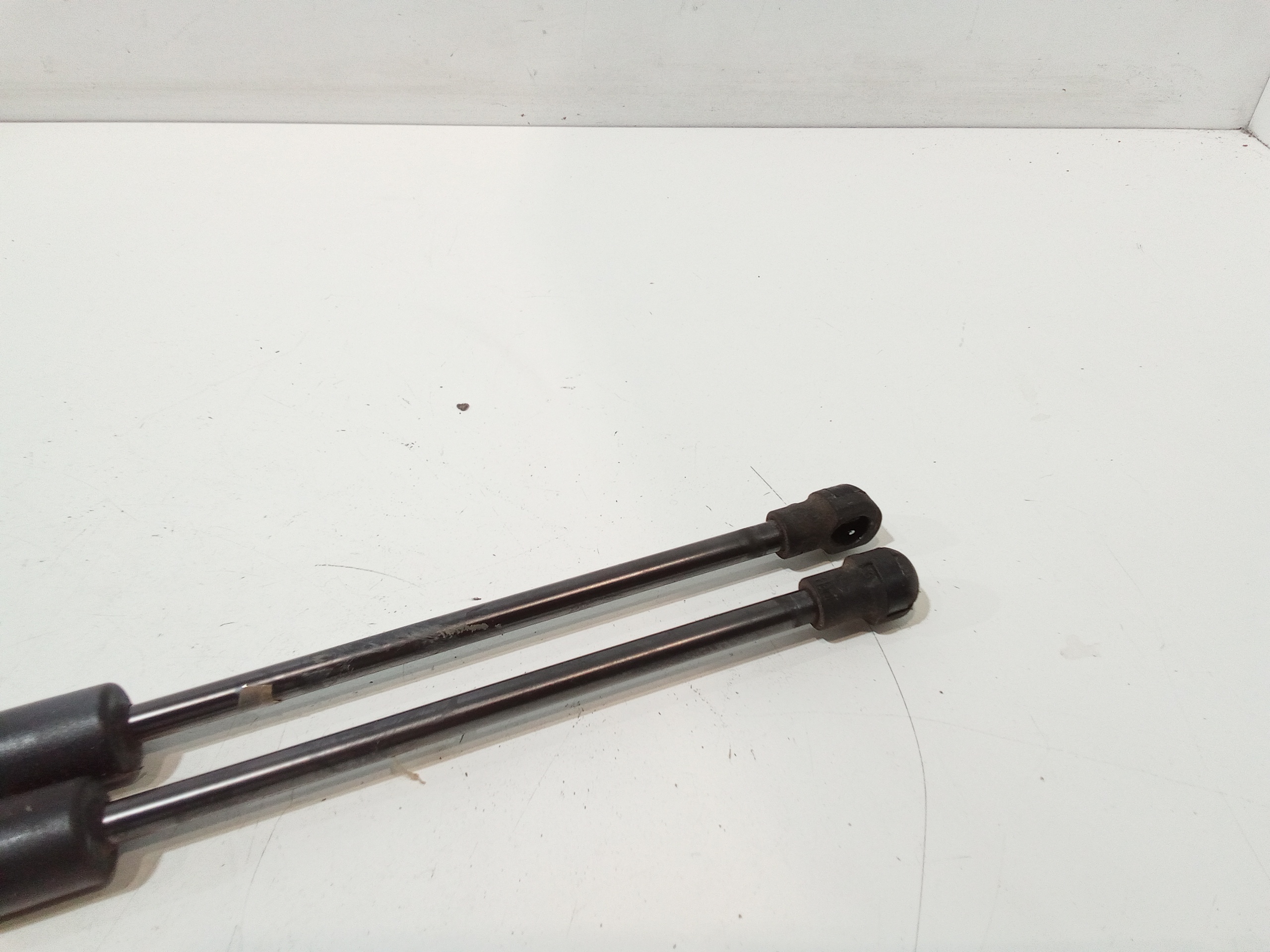 Pistoncini cofano Post. per Opel Karl Serie (2015 - 2017)