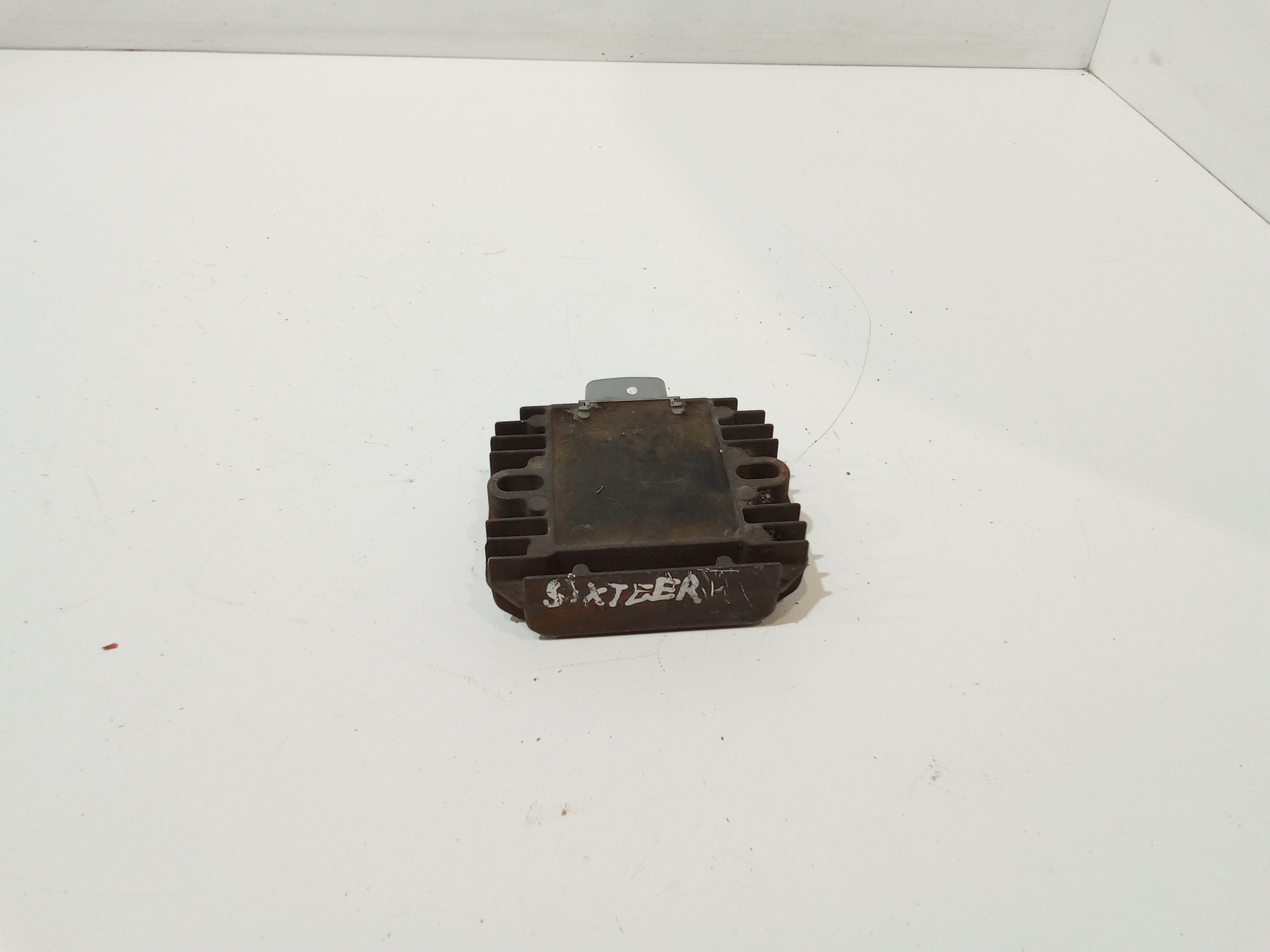 Regolatore di tensione per Suzuki Sixteen 150cc (07>14) (2007 - 2014)