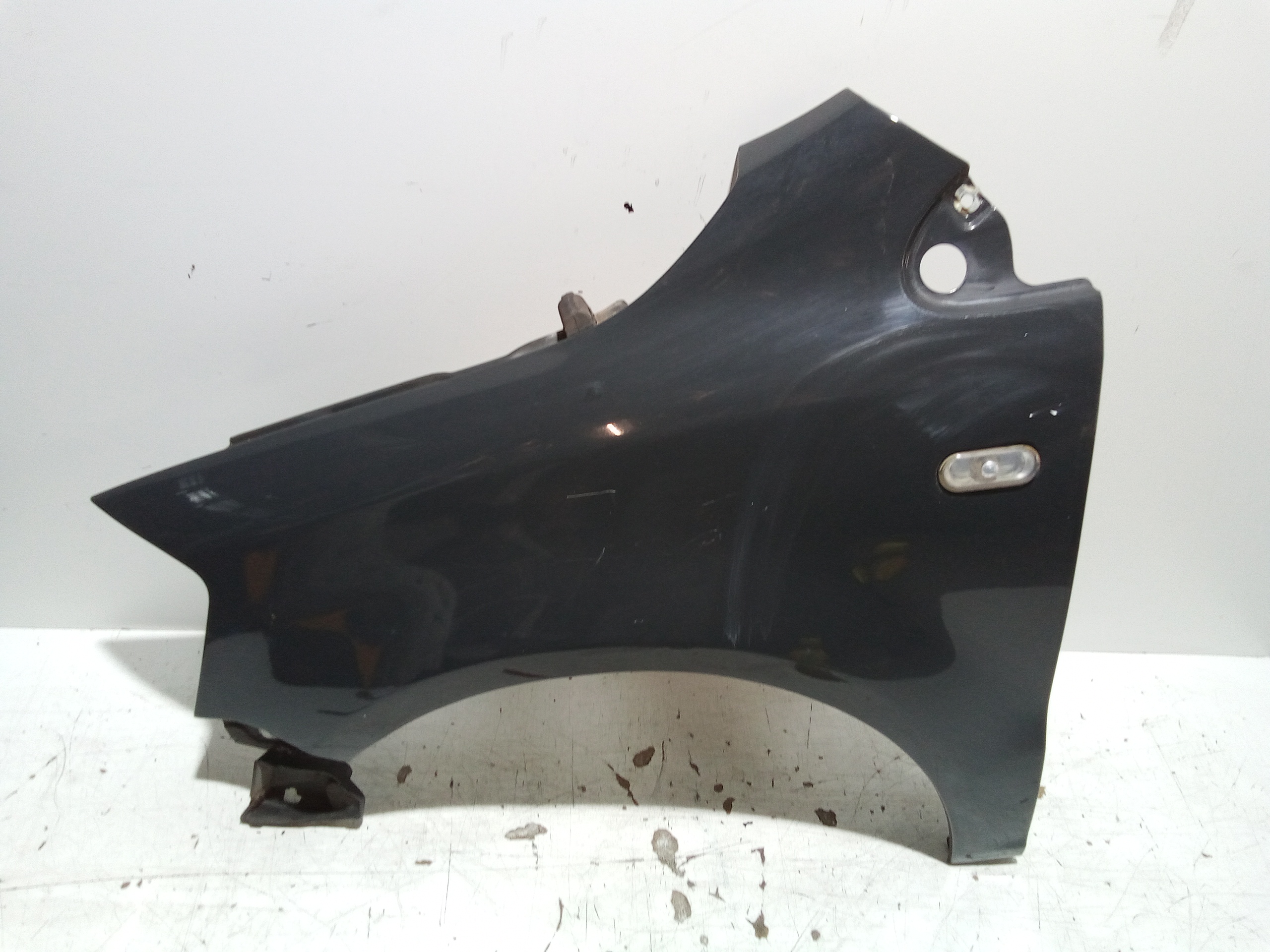 Parafango Anteriore Sinistro per Volkswagen Fox 1 Serie (2005 - 2011)