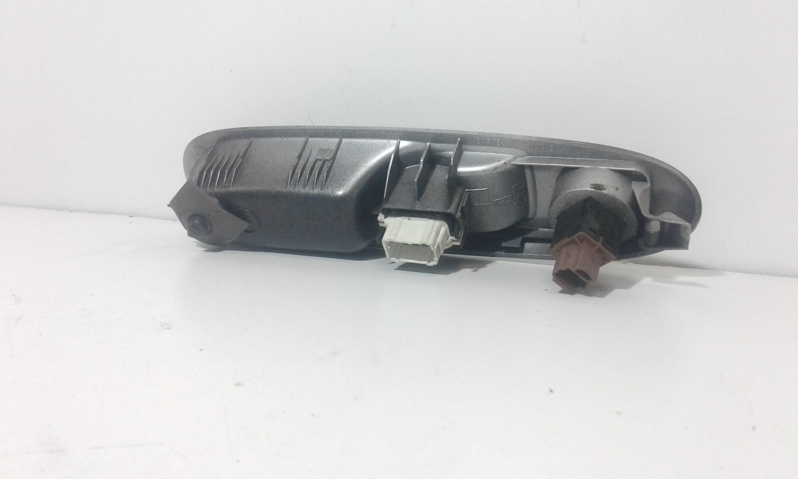 Pulsantiera Anteriore Destra Passeggero RENAULT Clio Serie (01>05)