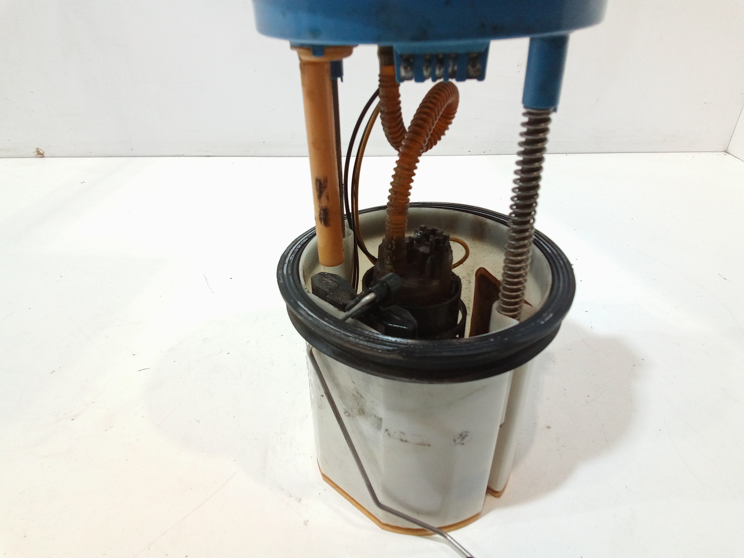 Pompa Carburante per Volkswagen Golf 6 Berlina (08>12) (2008 - 2012)