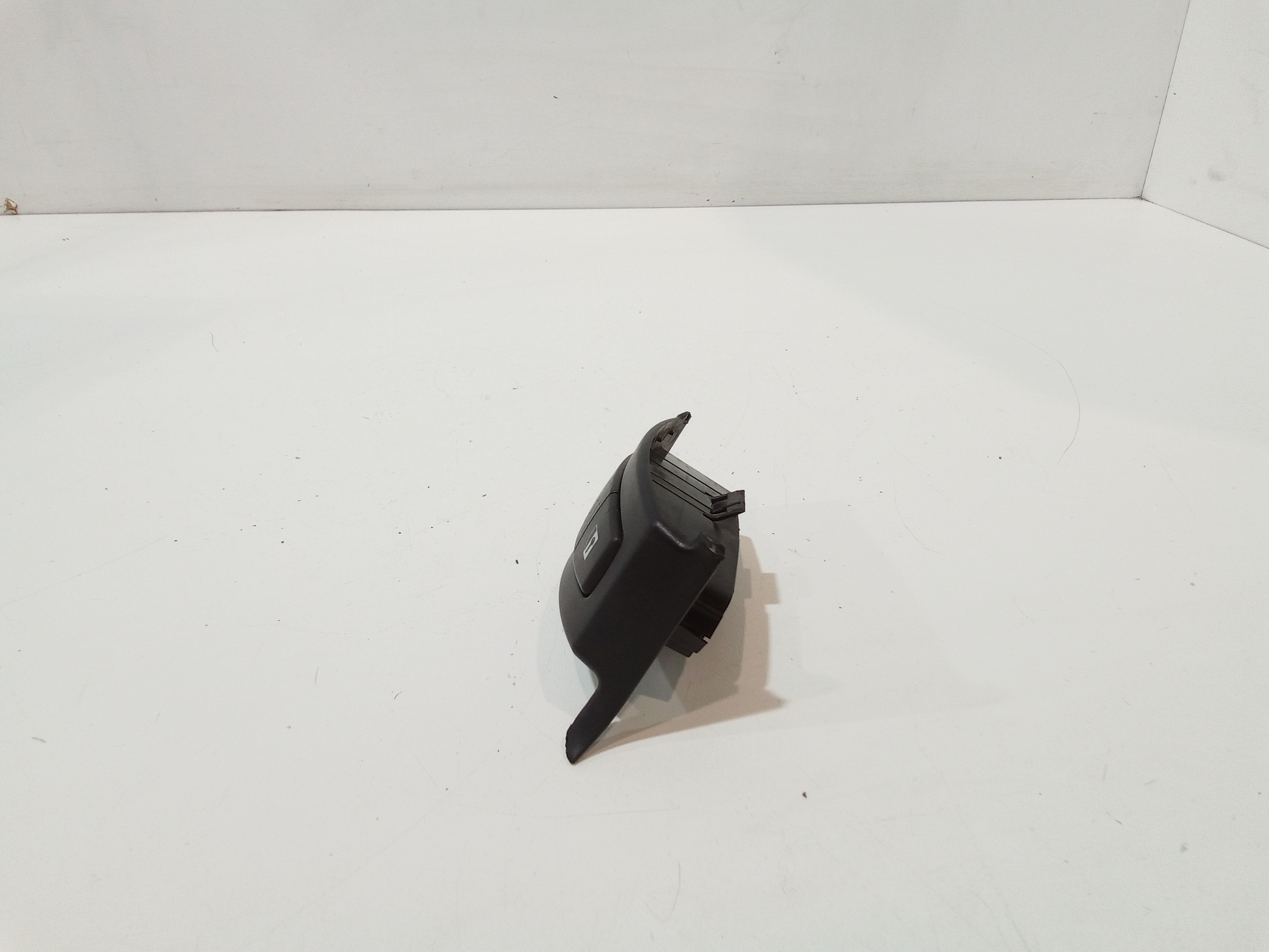 Pulsante luci di emergenza per Bmw Serie 1 Serie (e87) (04>07) (2004 - 2007)