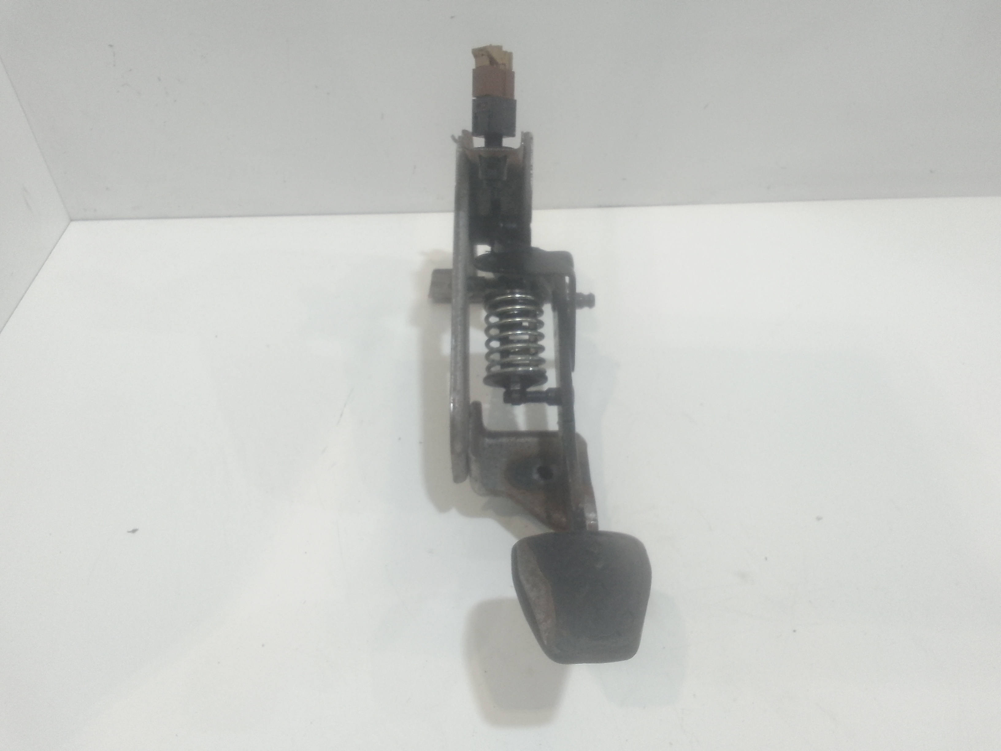 Pedale frizione per Nissan Qashqai 2 Serie (2010 - 2013)