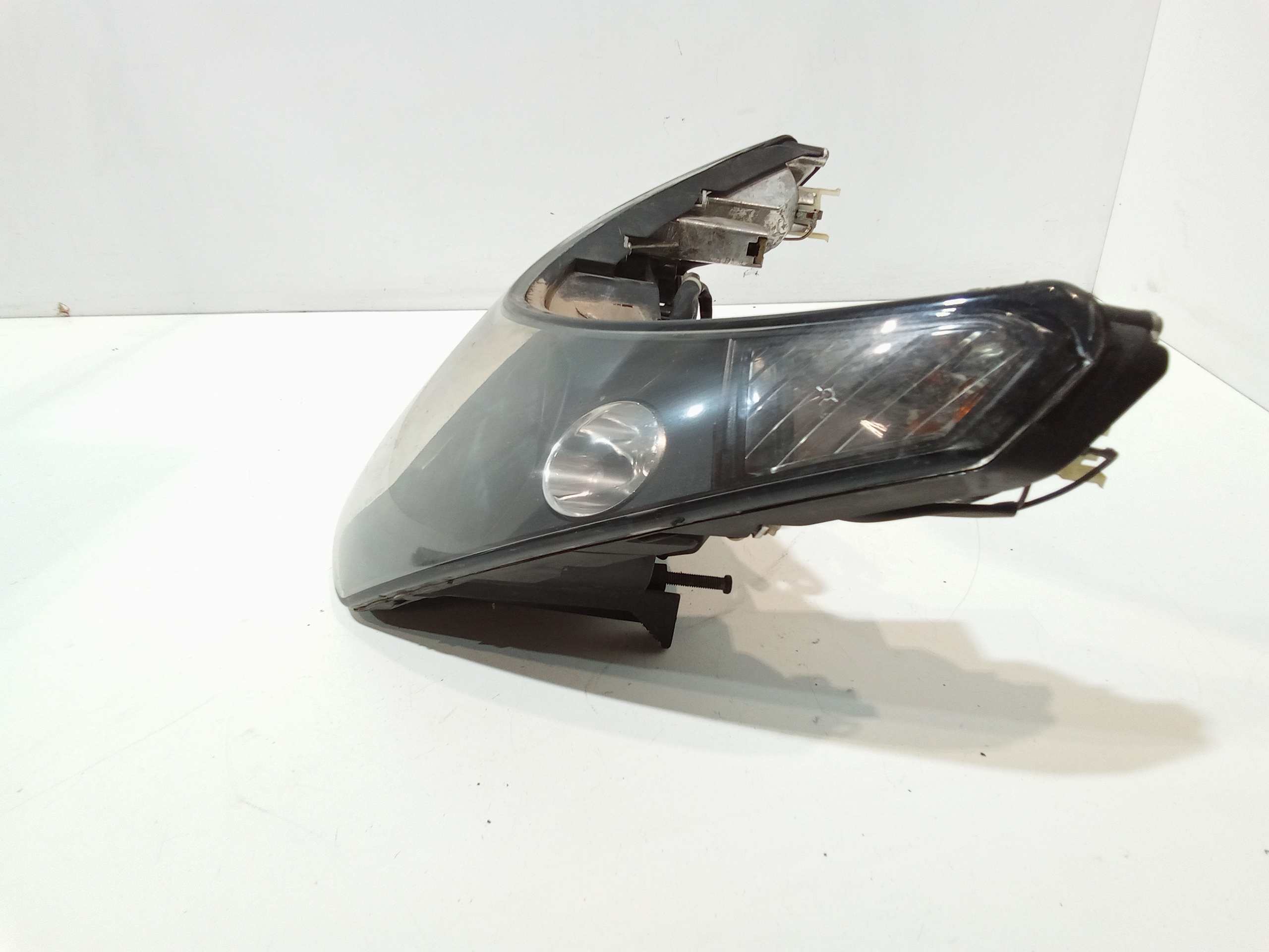 Faro anteriore per Piaggio Beverly 250 Serie (2001 - In produzione)