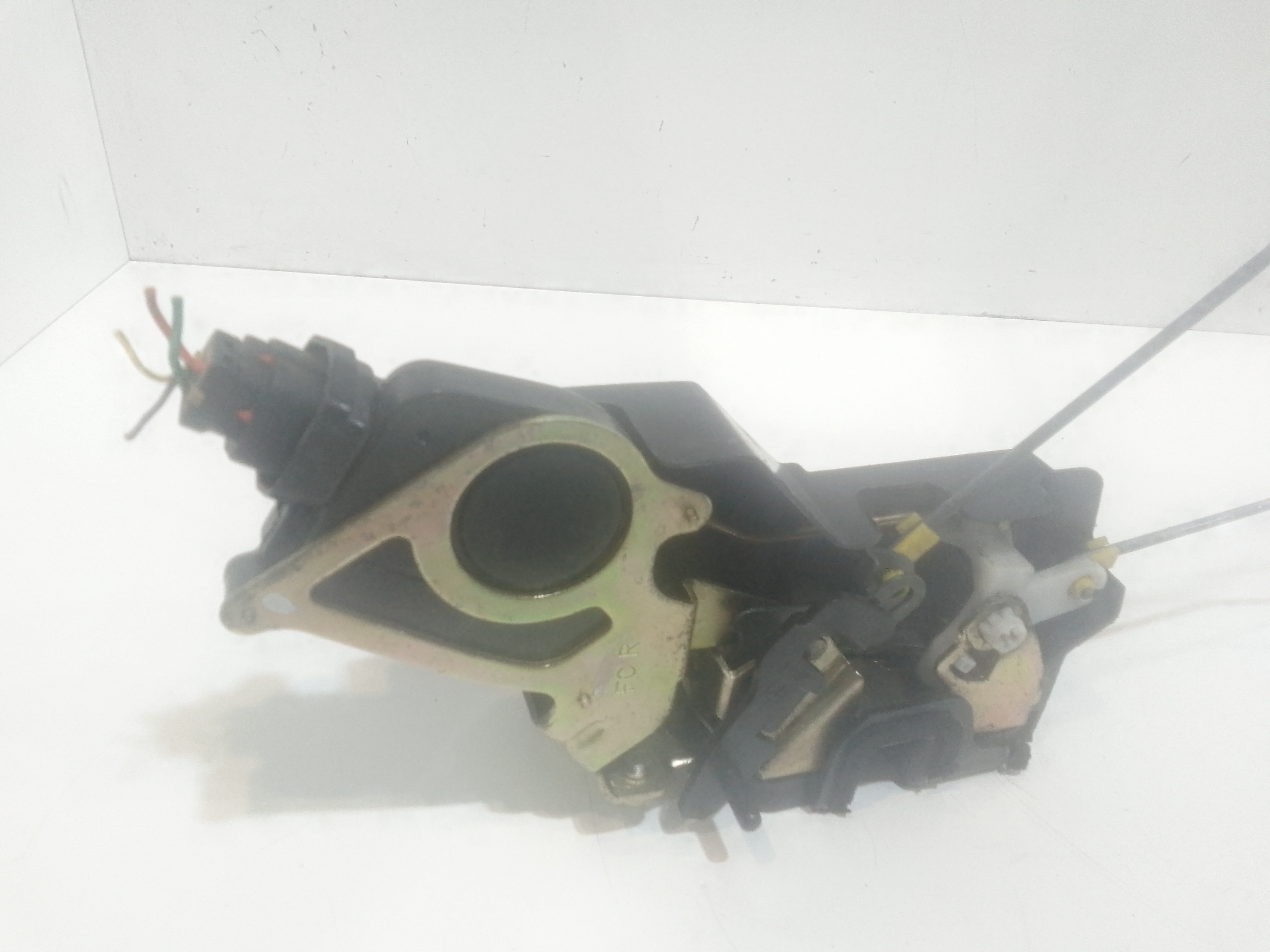 Serratura Anteriore Destra per Hyundai Matrix 1 Serie (2001 - 2007)