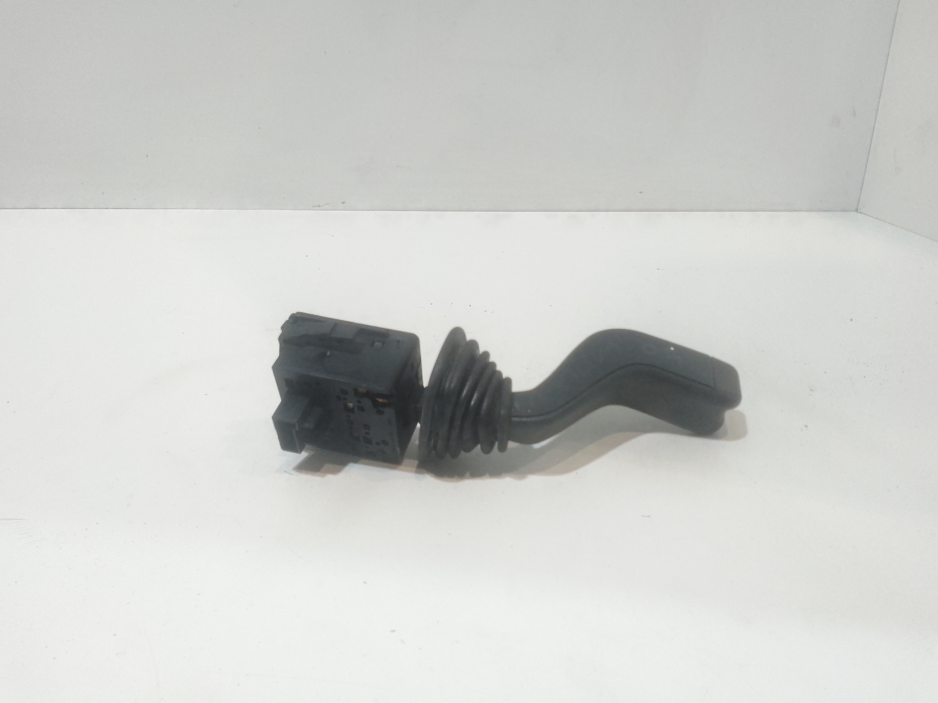 Devioluci sinistro per Opel Meriva 1 Serie (2003 - 2006)