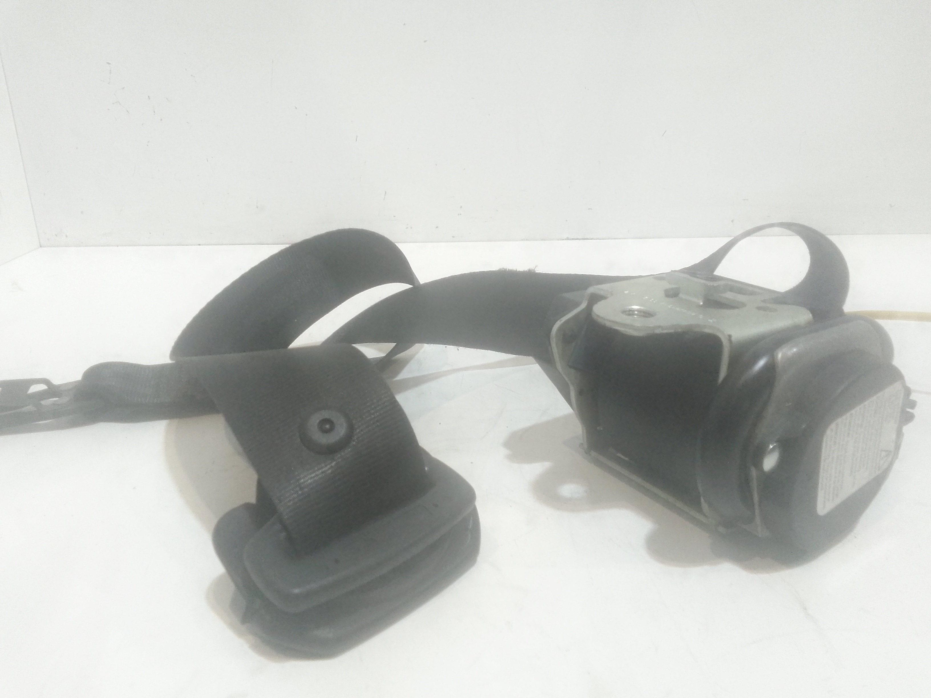 Cintura di sicurezza anteriore sinistra per Volkswagen Touareg 1 Serie (2002 - 2006)