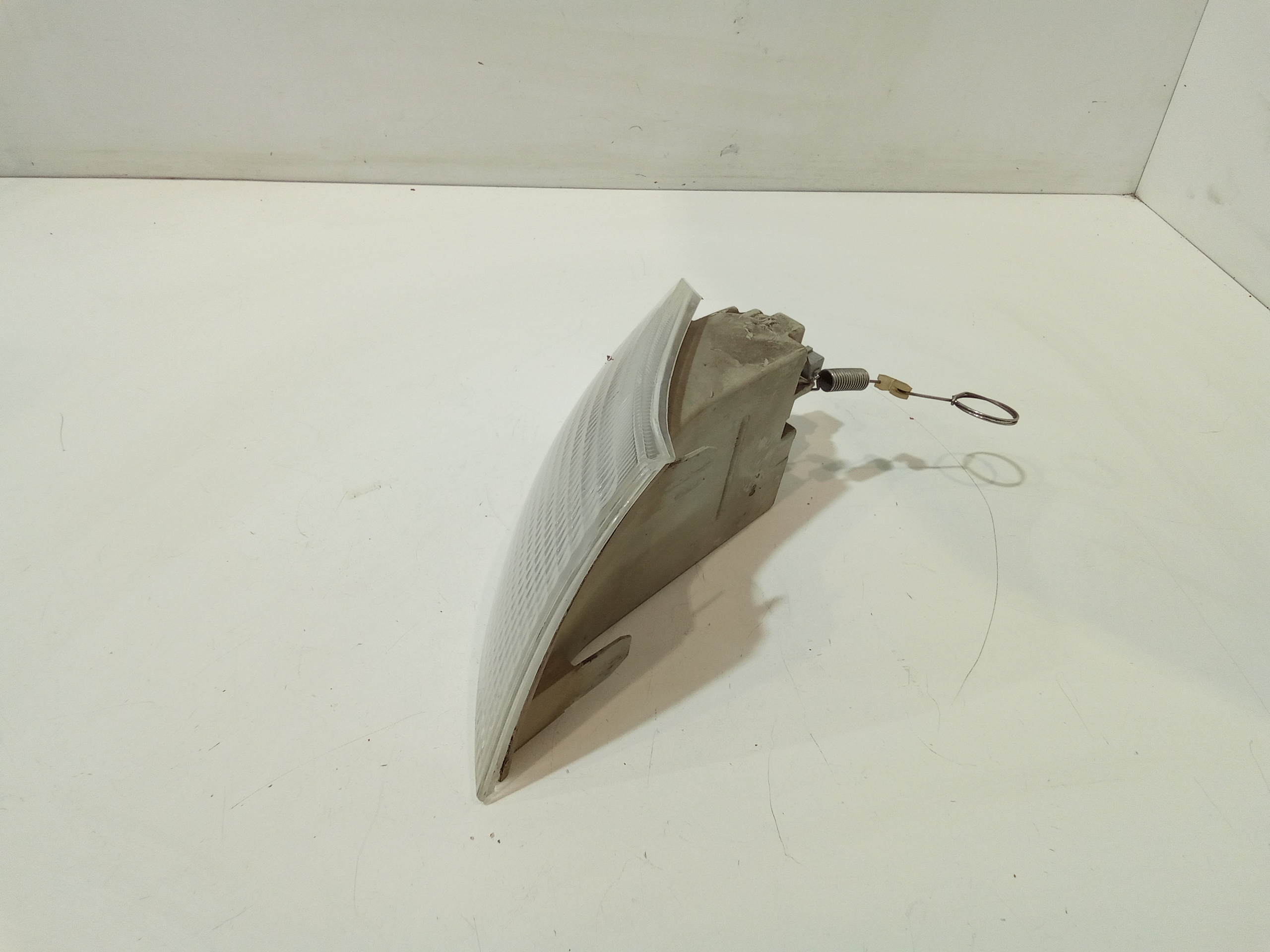 Freccia ant DX per Fiat Punto Berlina 3p (1993 - 1999)