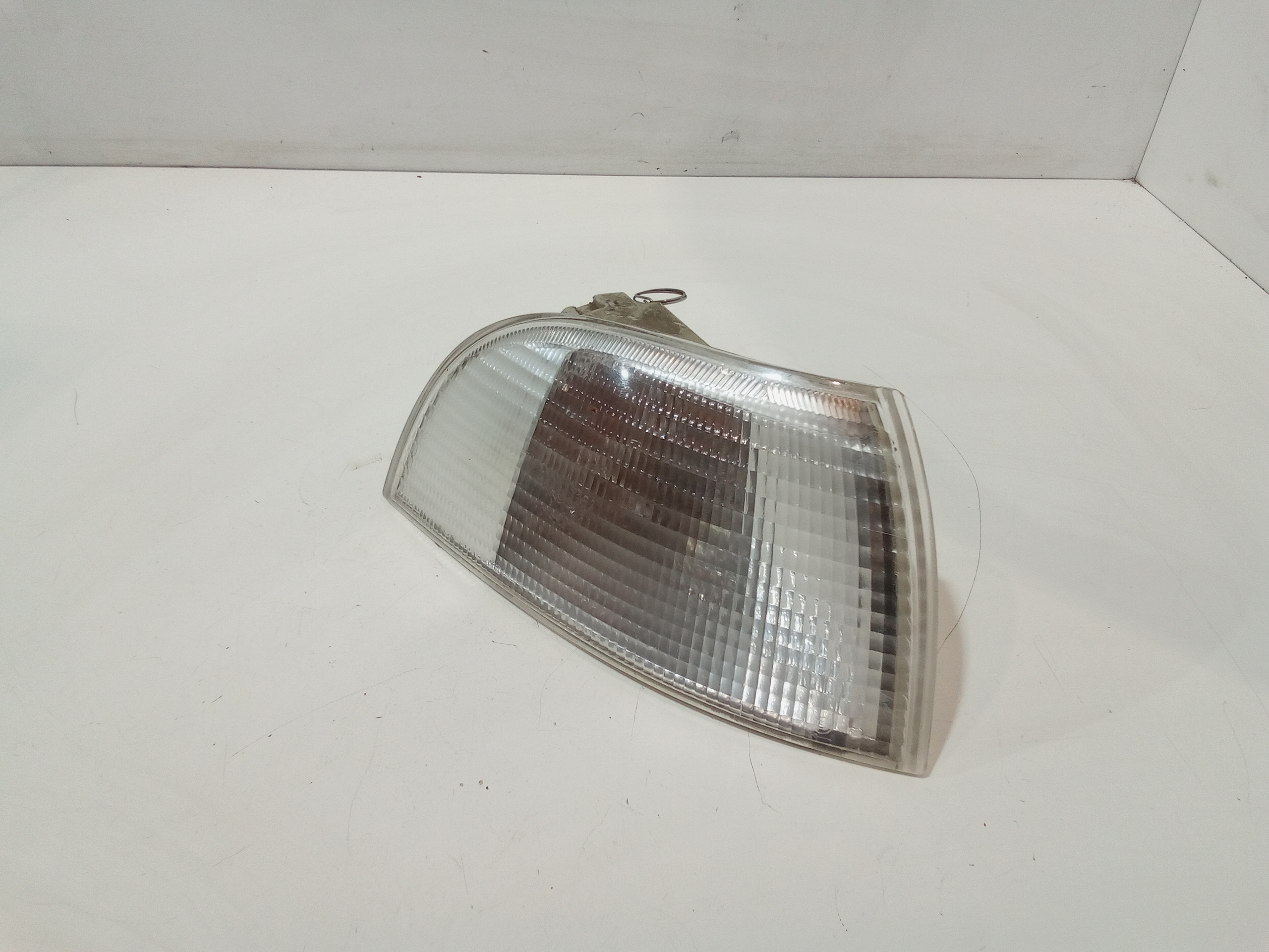 Freccia ant DX per Fiat Punto Berlina 3p (1993 - 1999)