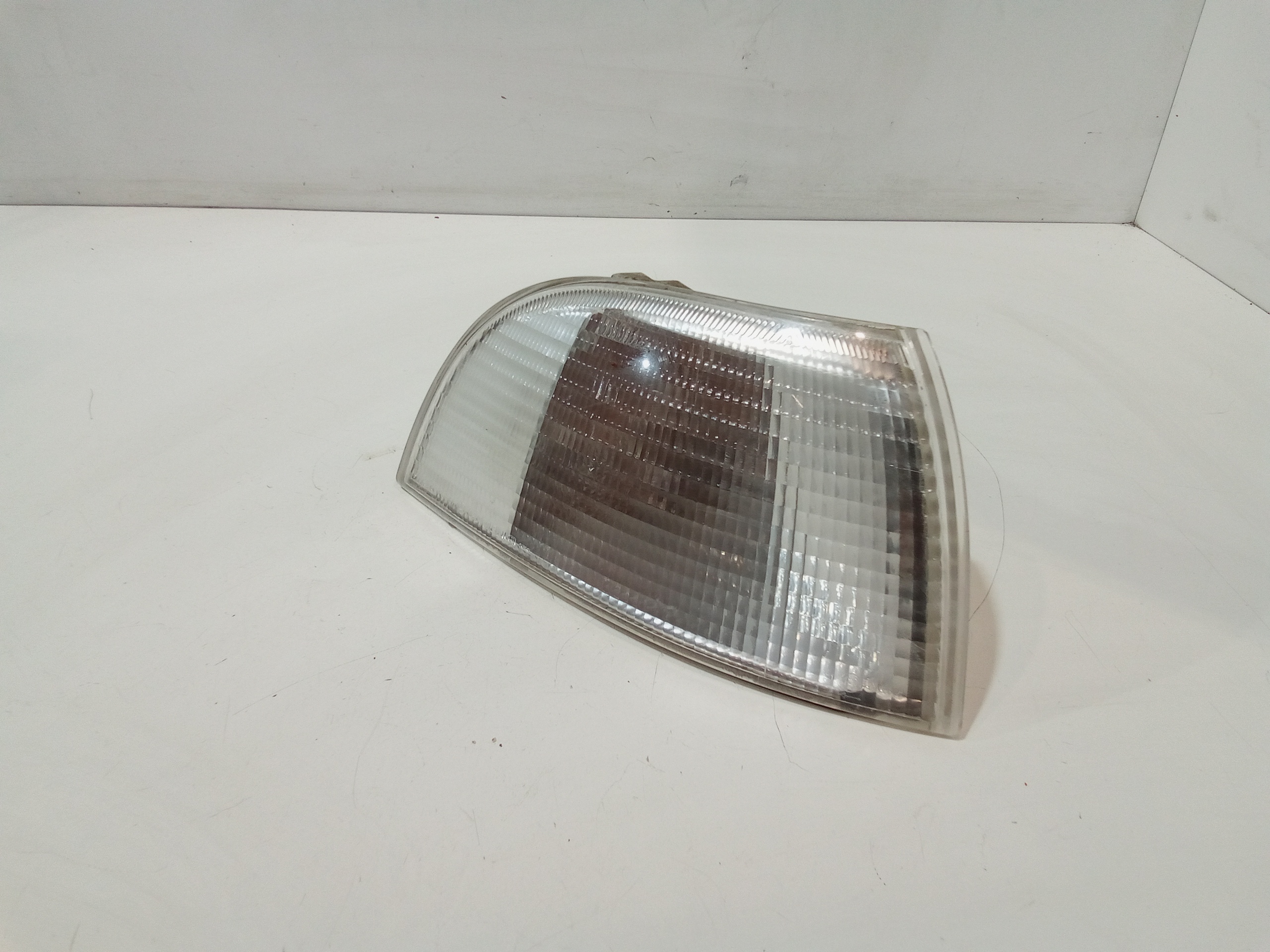 Freccia ant DX per Fiat Punto Berlina 3p (1993 - 1999)