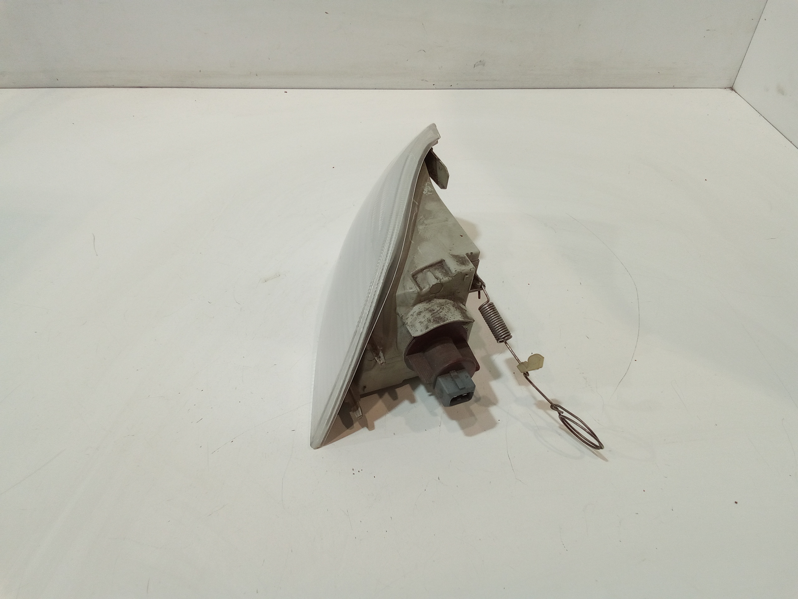 Freccia ant SX per Fiat Punto Berlina 3p (1993 - 1999)