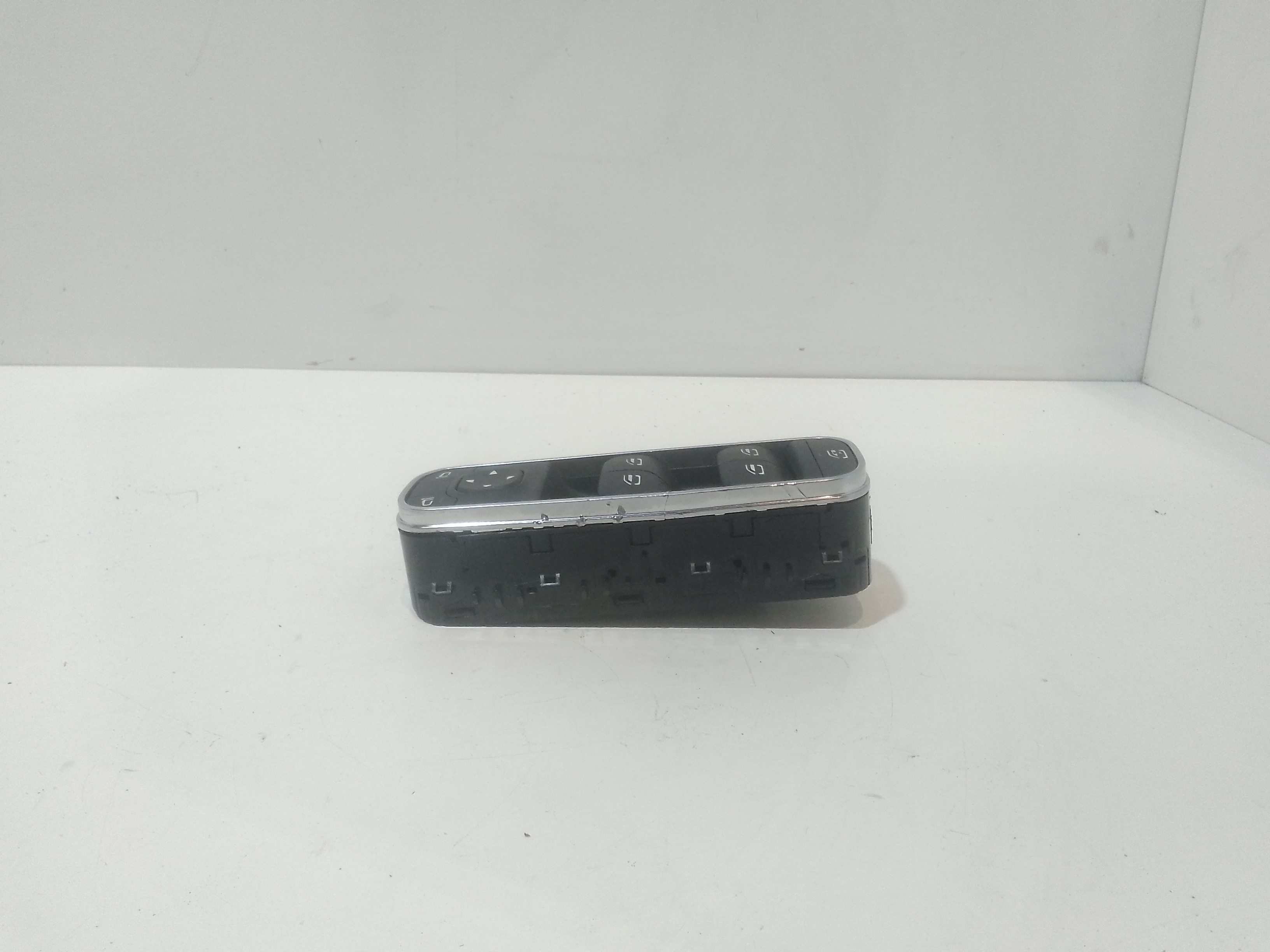 Pulsantiera anteriore sinistra Guida per Mercedes Classe A Serie (w177) (18>) (2018 - In produzione)