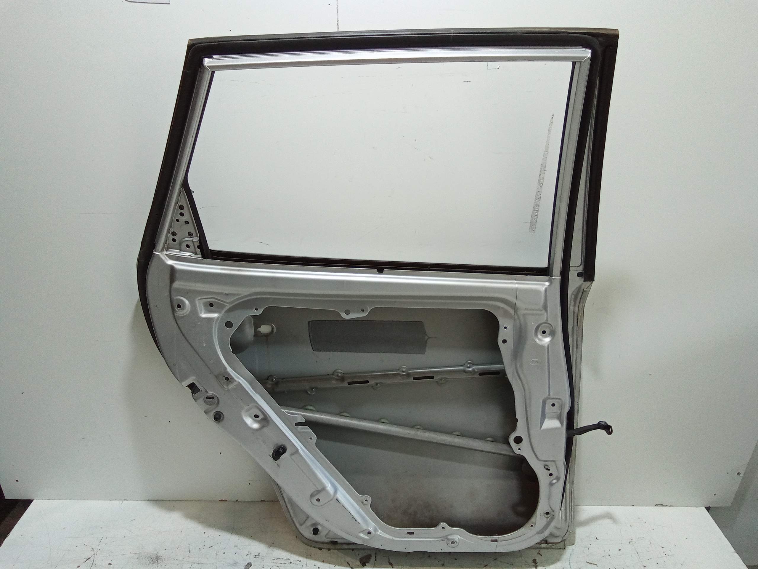 Portiera Posteriore Sinistra per Kia Cee d Sporty Wagon (2007 - In produzione)