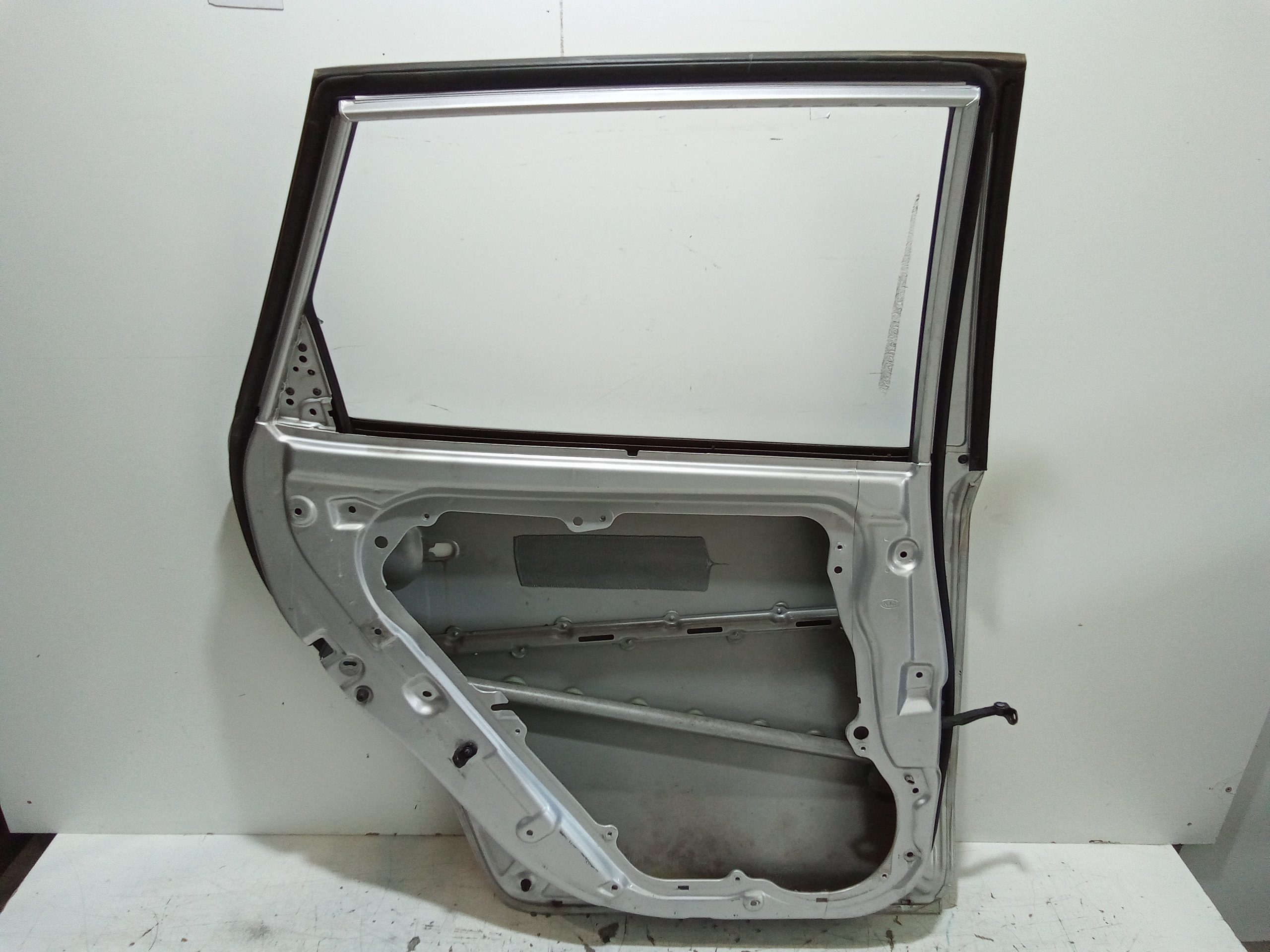 Portiera Posteriore Sinistra per Kia Cee d Sporty Wagon (2007 - In produzione)