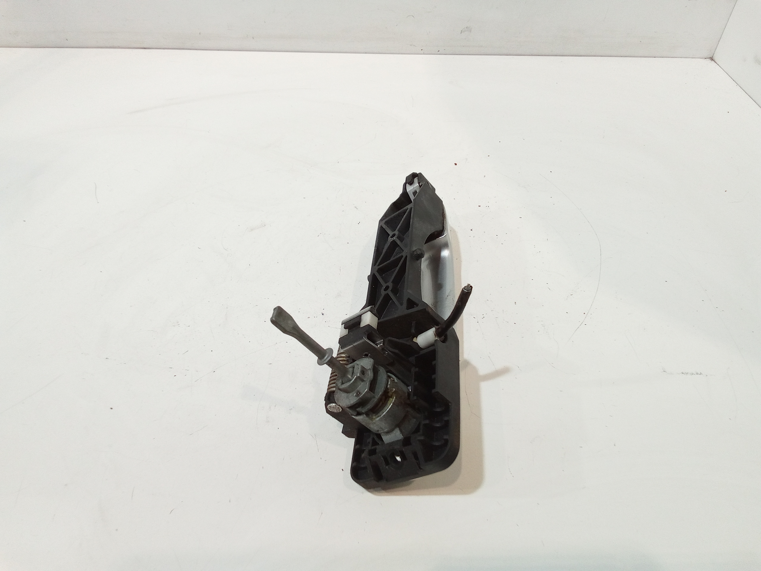 Maniglia esterna Anteriore Sinistra per Kia Cee d 1 Serie (2006 - 2012)