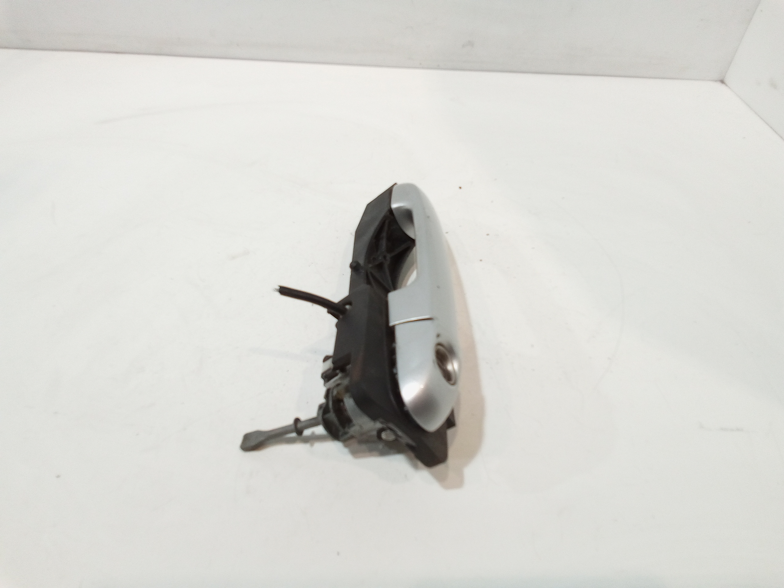 Maniglia esterna Anteriore Sinistra per Kia Cee d 1 Serie (2006 - 2012)