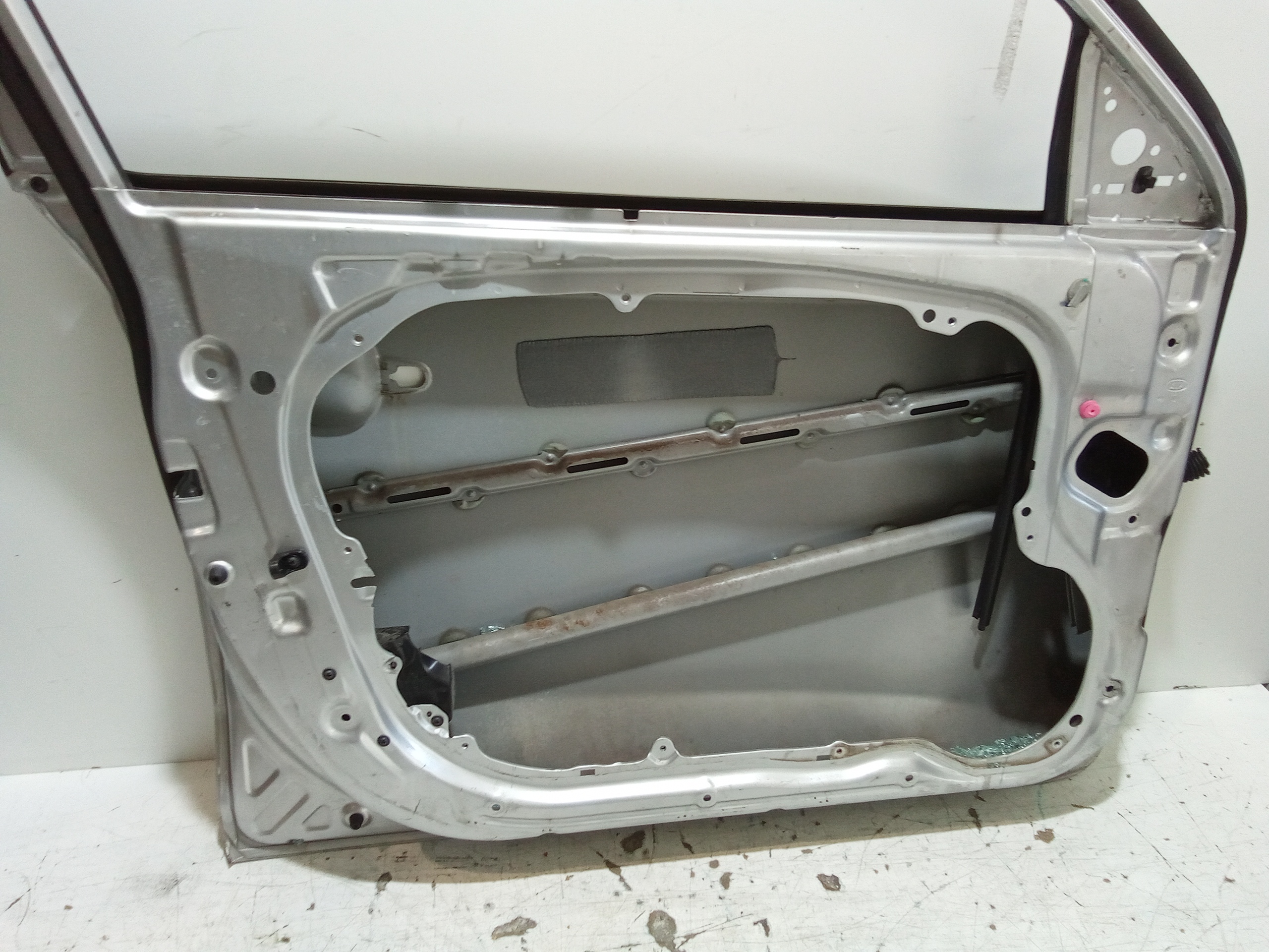Portiera Anteriore Sinistra per Kia Cee d Sporty Wagon (2007 - In produzione)