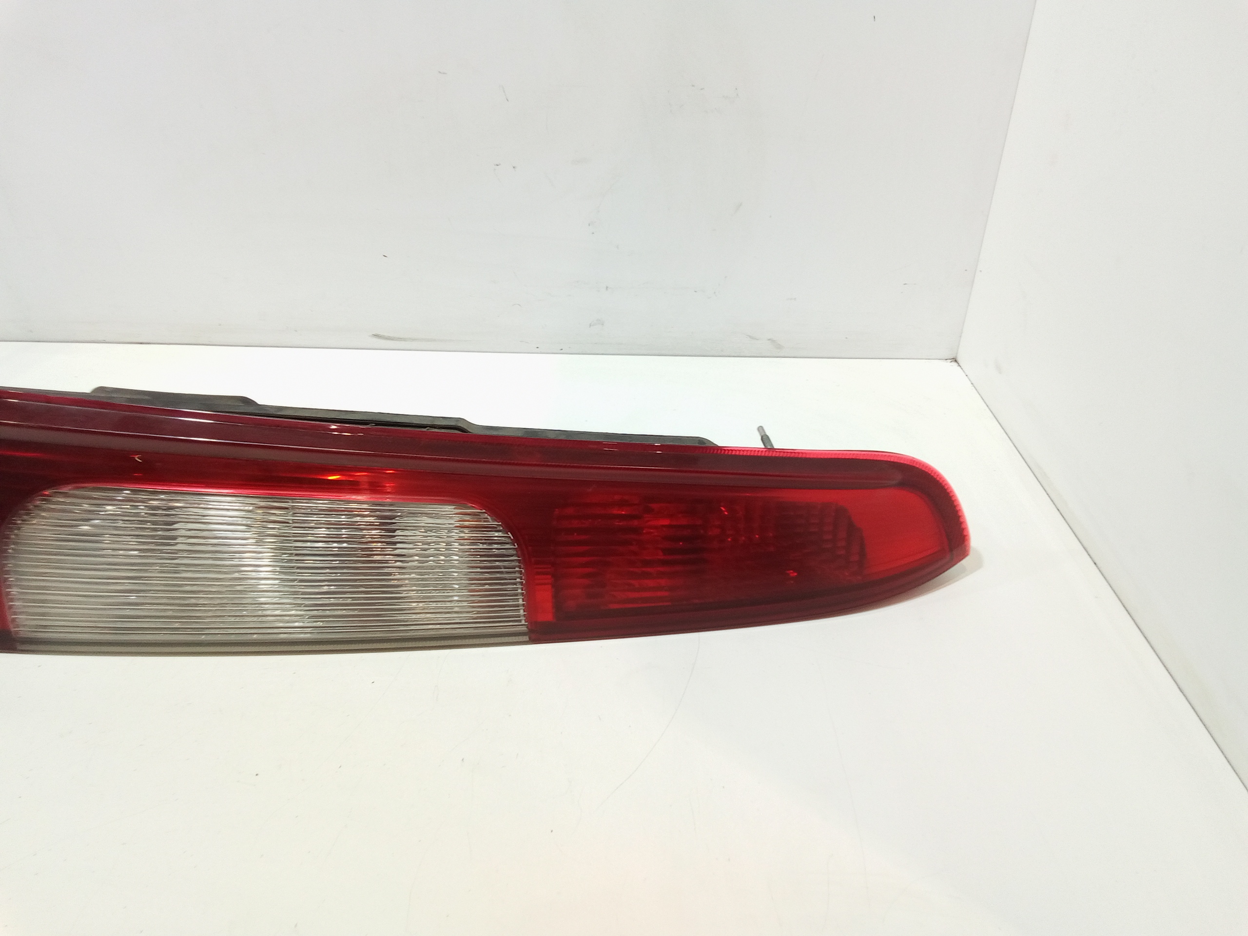 Stop fanale Posteriore sinistro lato Guida per Ford C - Max Serie (03>07) (2003 - 2007)