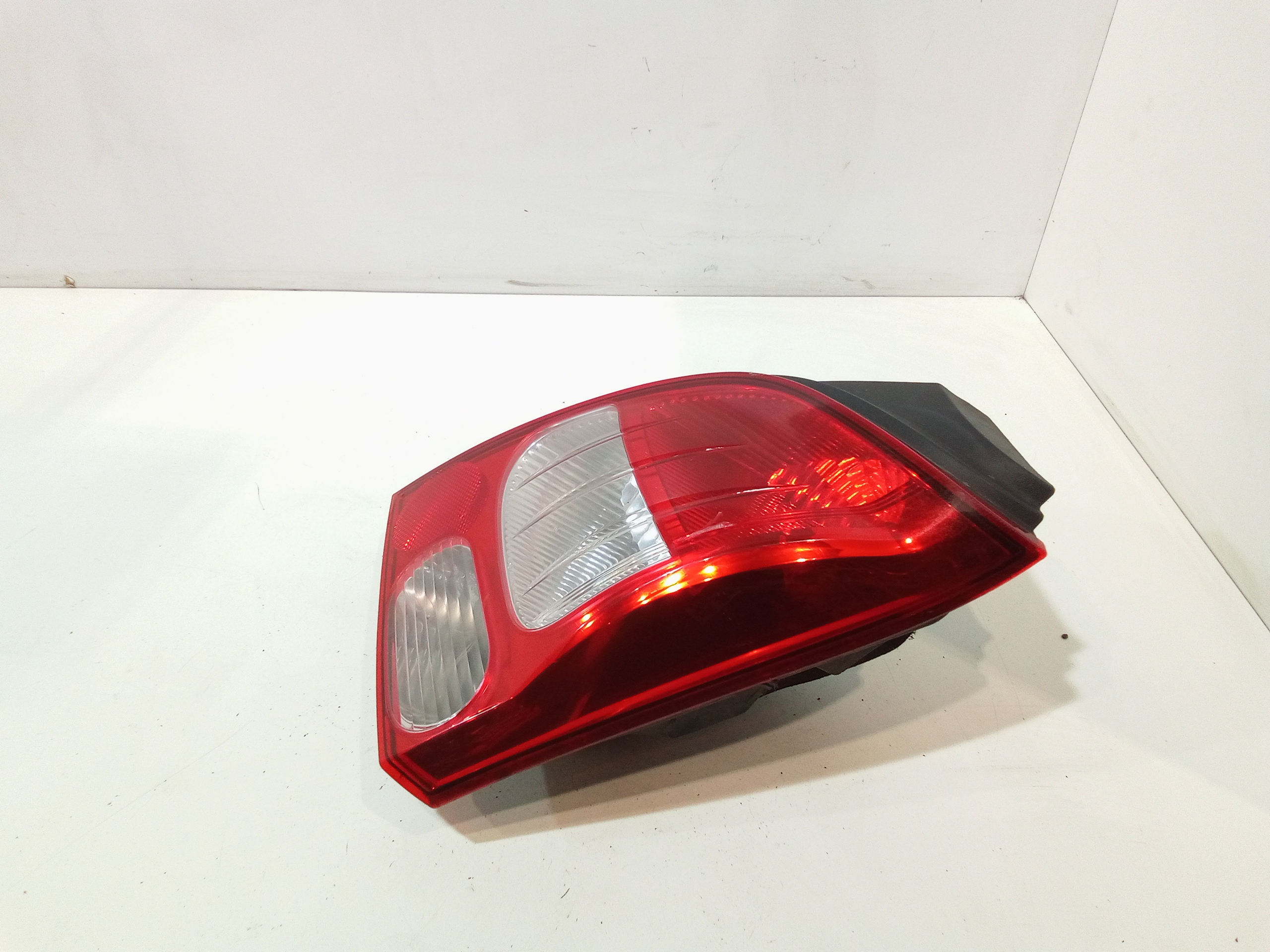 Stop fanale posteriore Destro Passeggero per Nissan Micra 6 Serie (2007 - 2010)