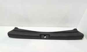 Modanatura batticofano per Volkswagen Golf 6 Berlina (08>12) (2008 - 2012)