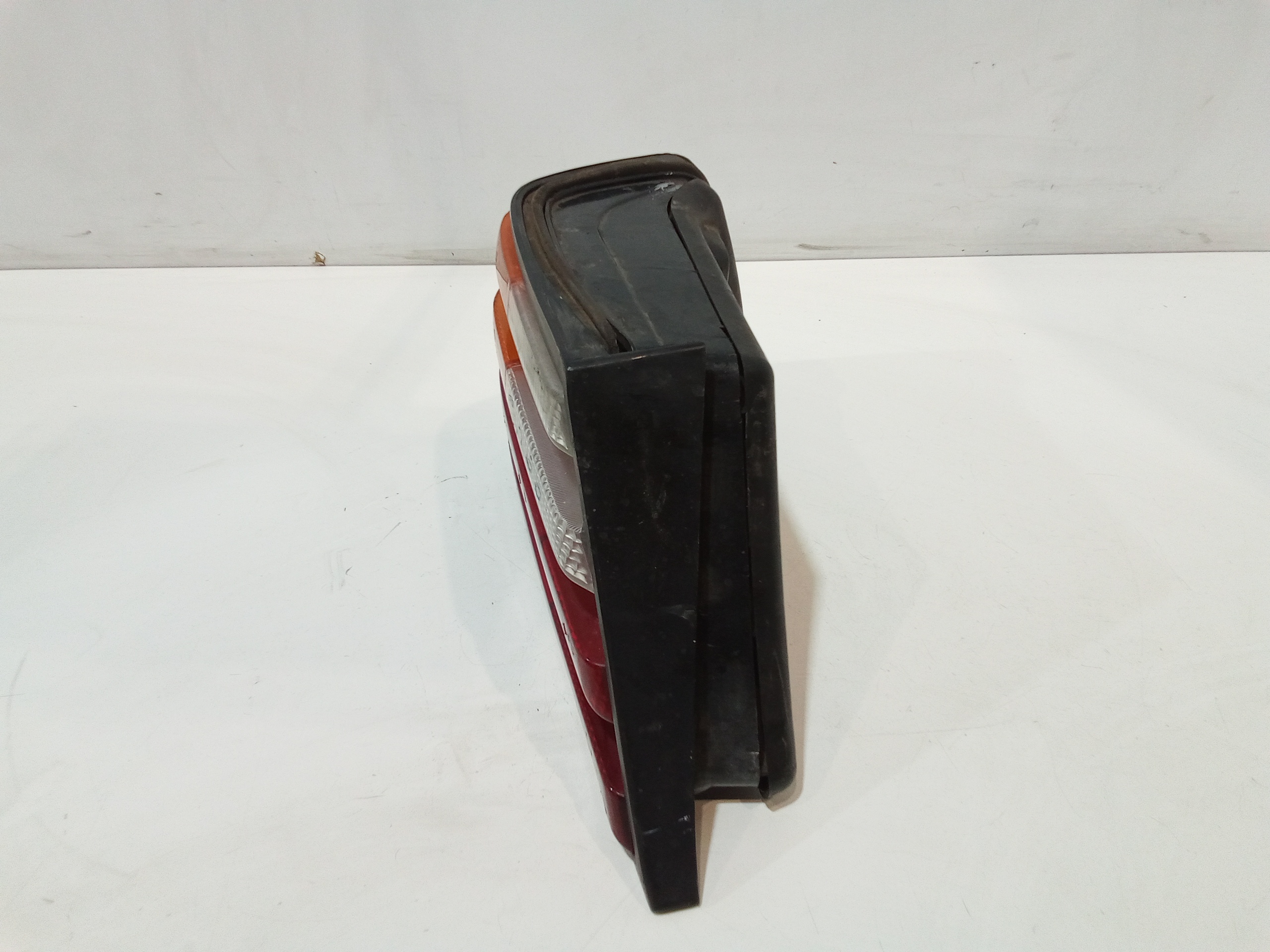 Stop fanale Posteriore sinistro lato Guida per Mercedes Classe E W124 (1993 - 1997)