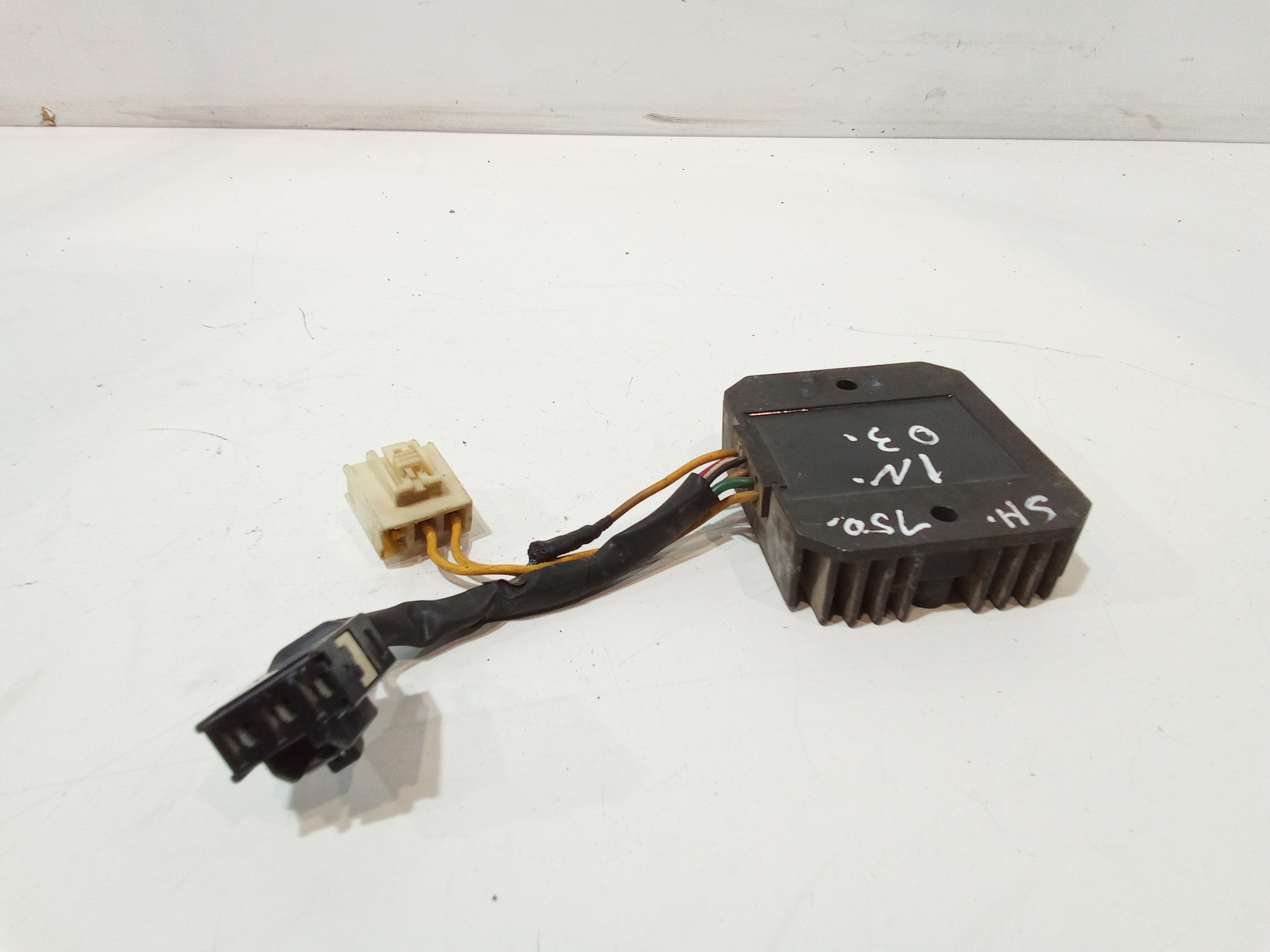Regolatore di tensione per Honda Sh 150 (2005 - 2008)
