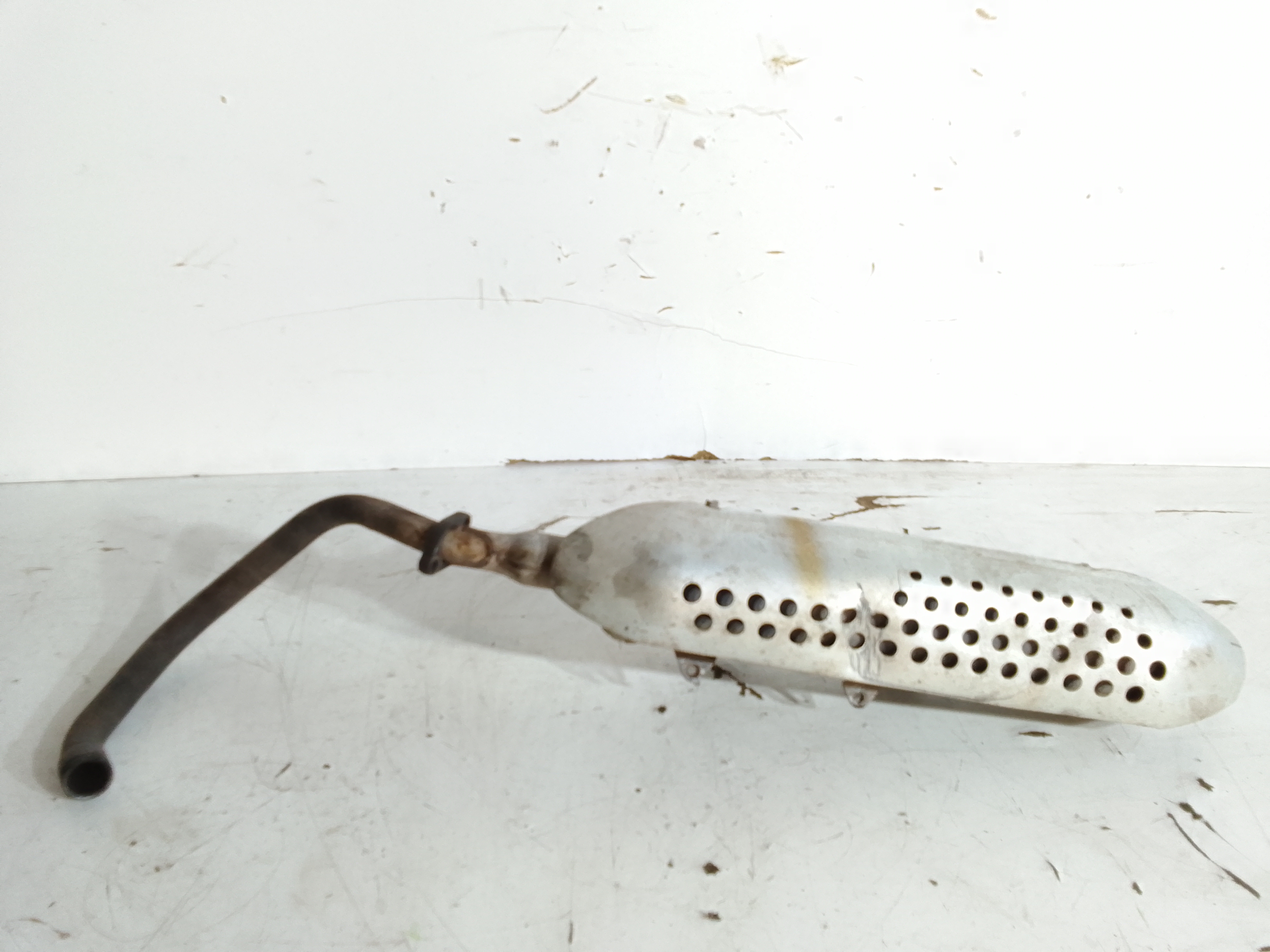 Marmitta completa di terminale scarico per Aprilia Scarabeo 150cc  (03>07) (2003 - 2007)