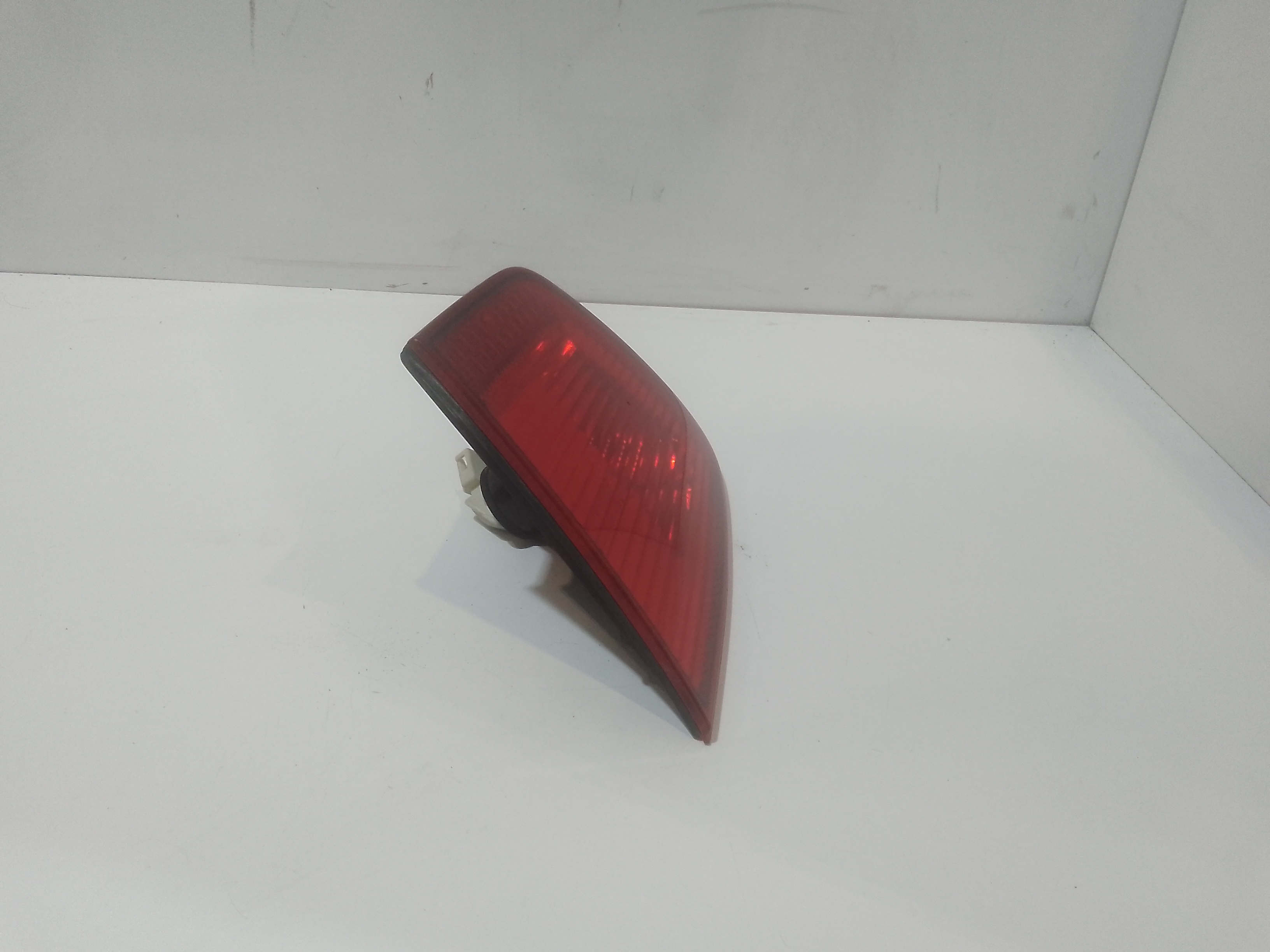 Stop Posteriore Destro Integrato nel Portello per Seat Ibiza Serie (99>02) (1999 - 2002)