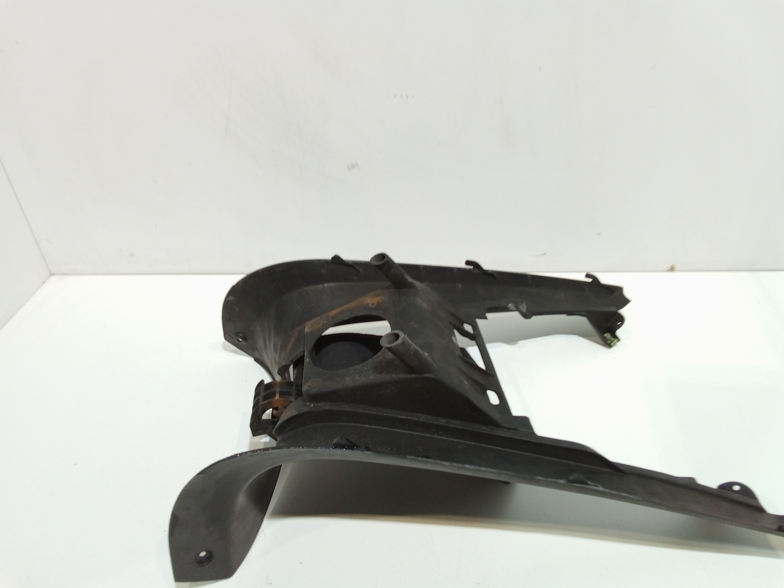 Carena centrale per Peugeot Geopolis 250cc (2005 - 2012)