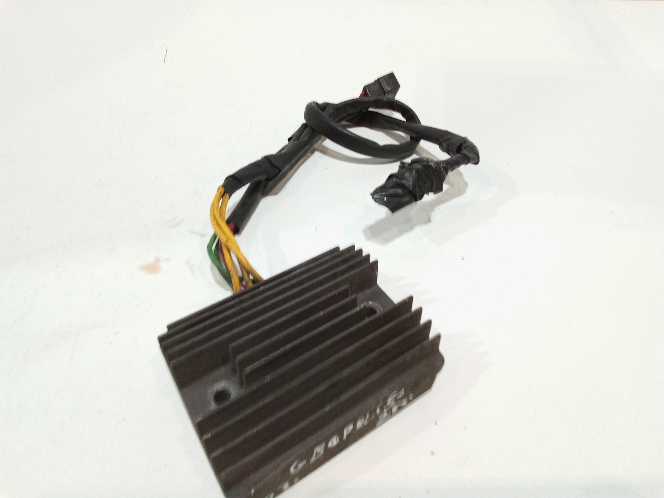 Regolatore di tensione per Peugeot Geopolis 250cc (2005 - 2012)