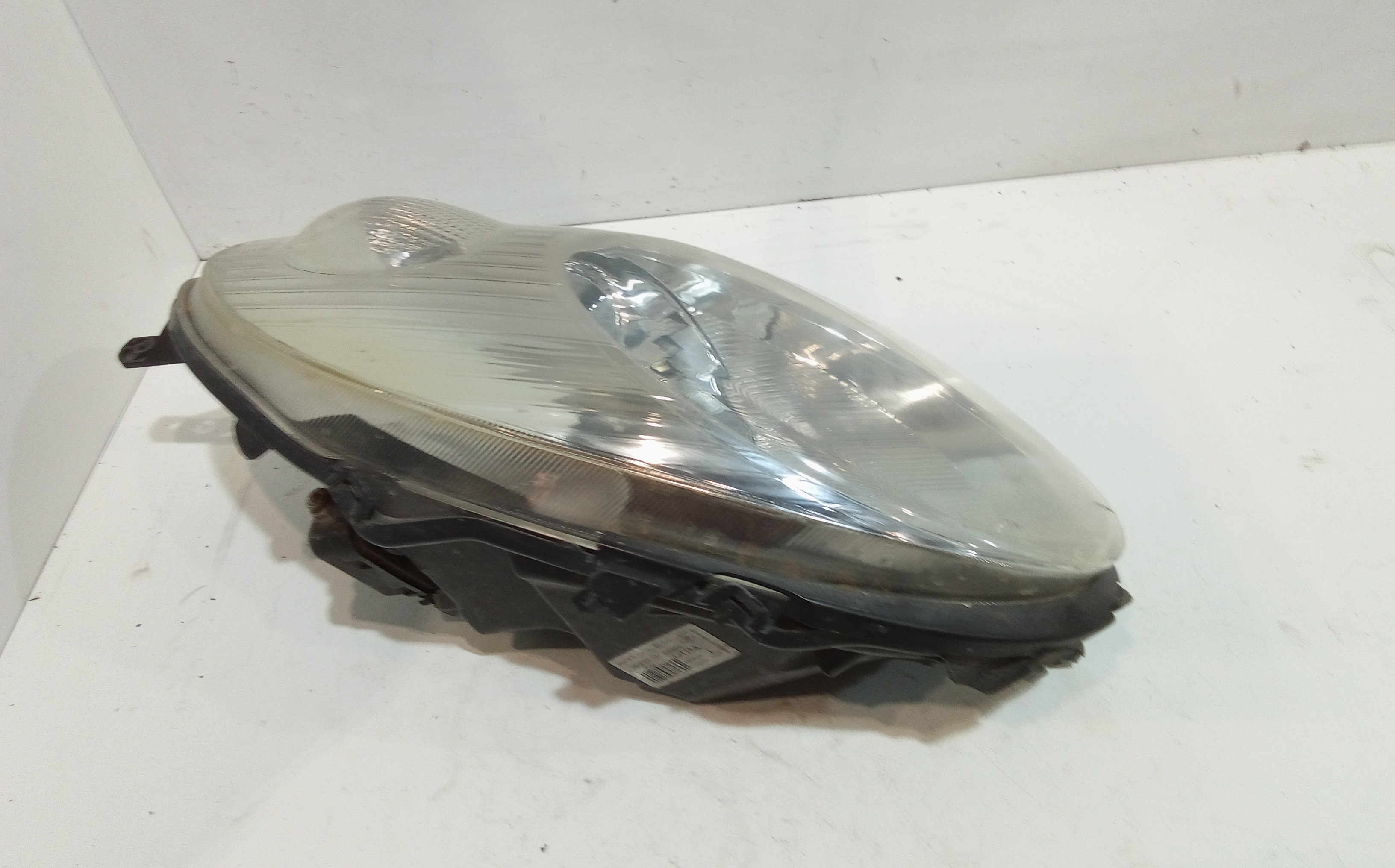 Faro anteriore Sinistro Guida per Nissan Micra 4 Serie (2003 - 2005)