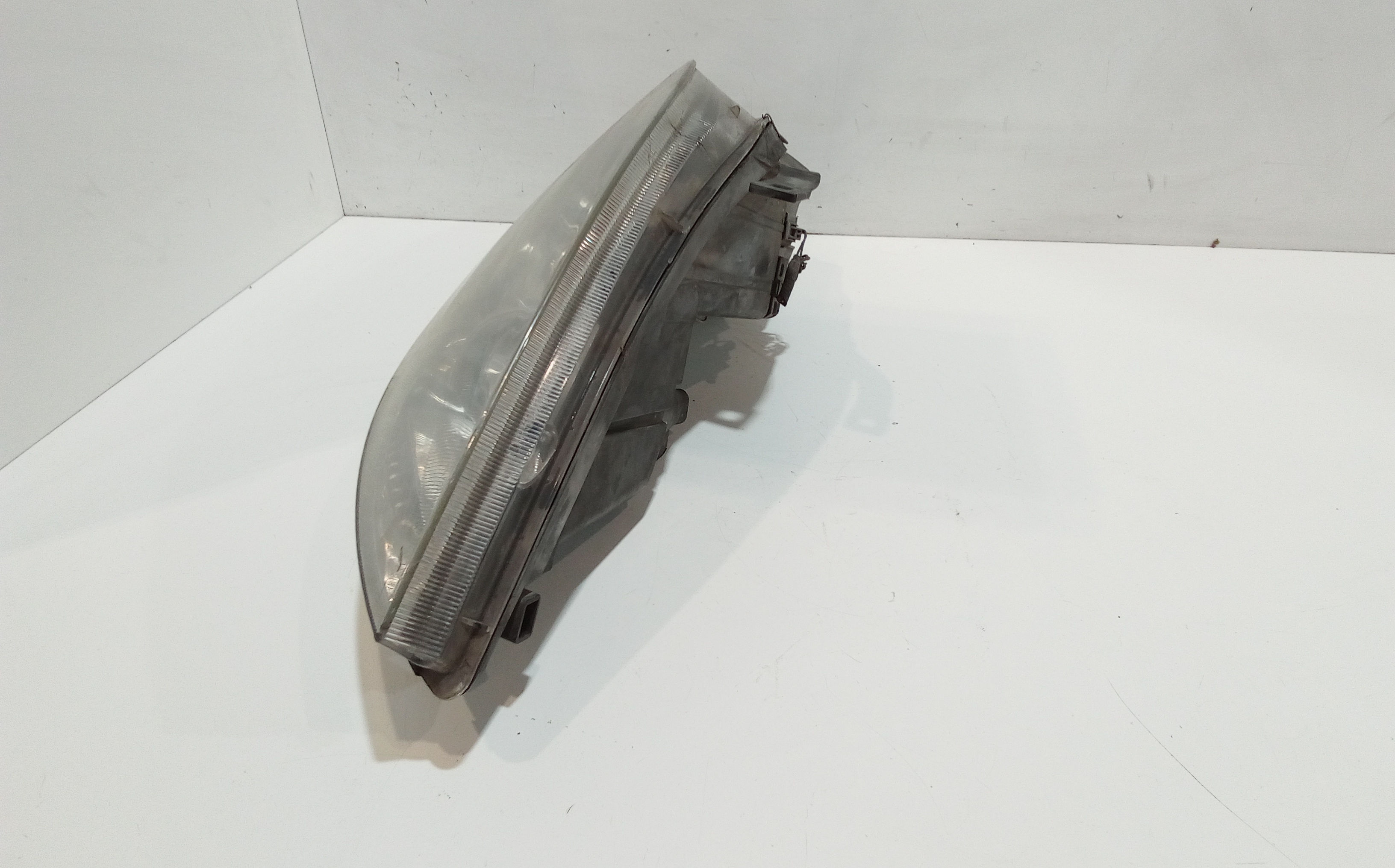 Faro anteriore Sinistro Guida per Mitsubishi Colt Serie 3p (z30)  (04>12) (2004 - 2012)