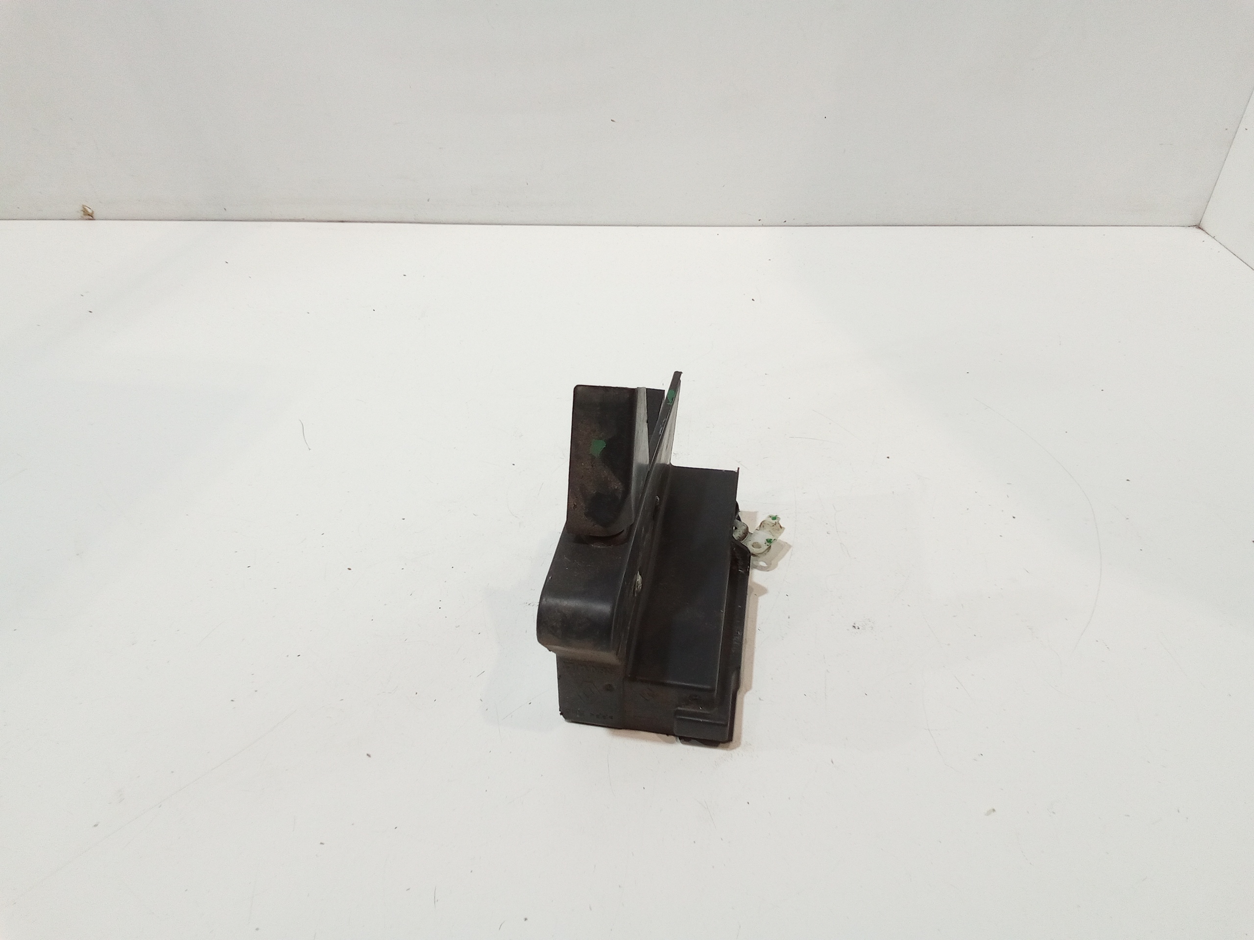 Serratura Anteriore Destra per Dacia Sandero Serie Ii (12>20) (2012 - 2020)