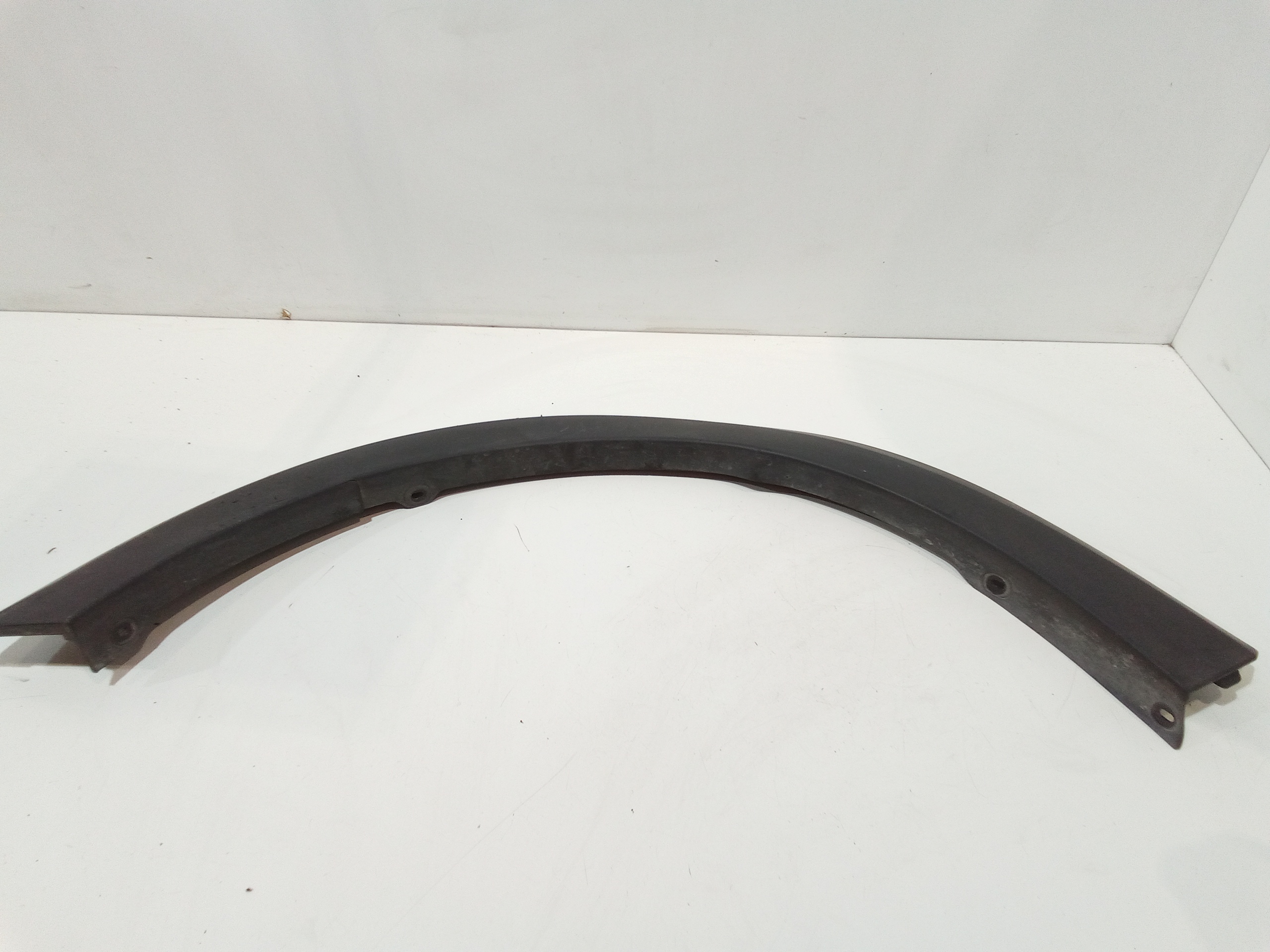 Modanatura parafango ant SX guida per Dacia Sandero Serie Ii (12>20) (2012 - 2020)