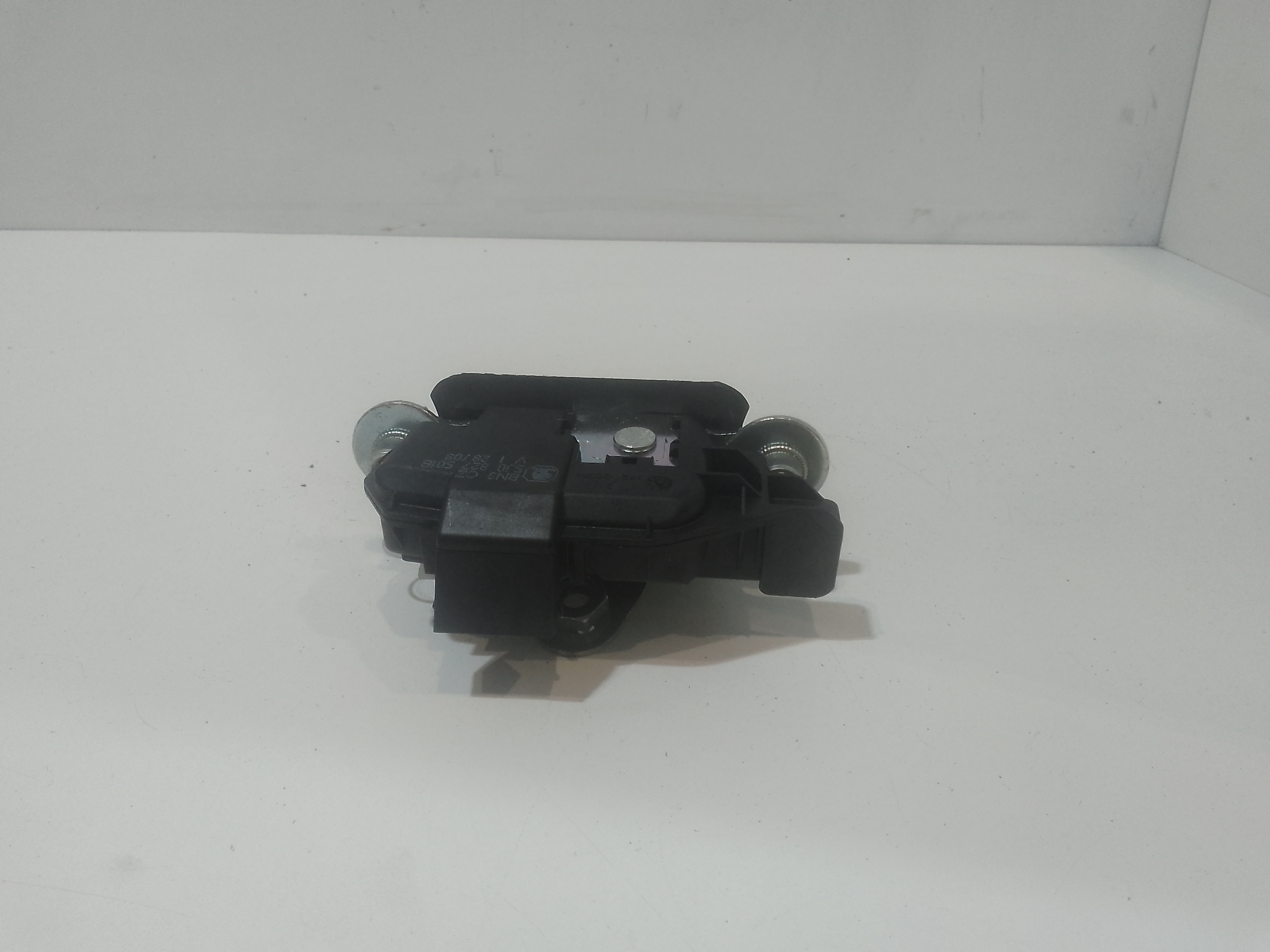 Serratura Cofano Posteriore per Skoda Fabia S. Wagon 2 Serie (2007 - 2014)