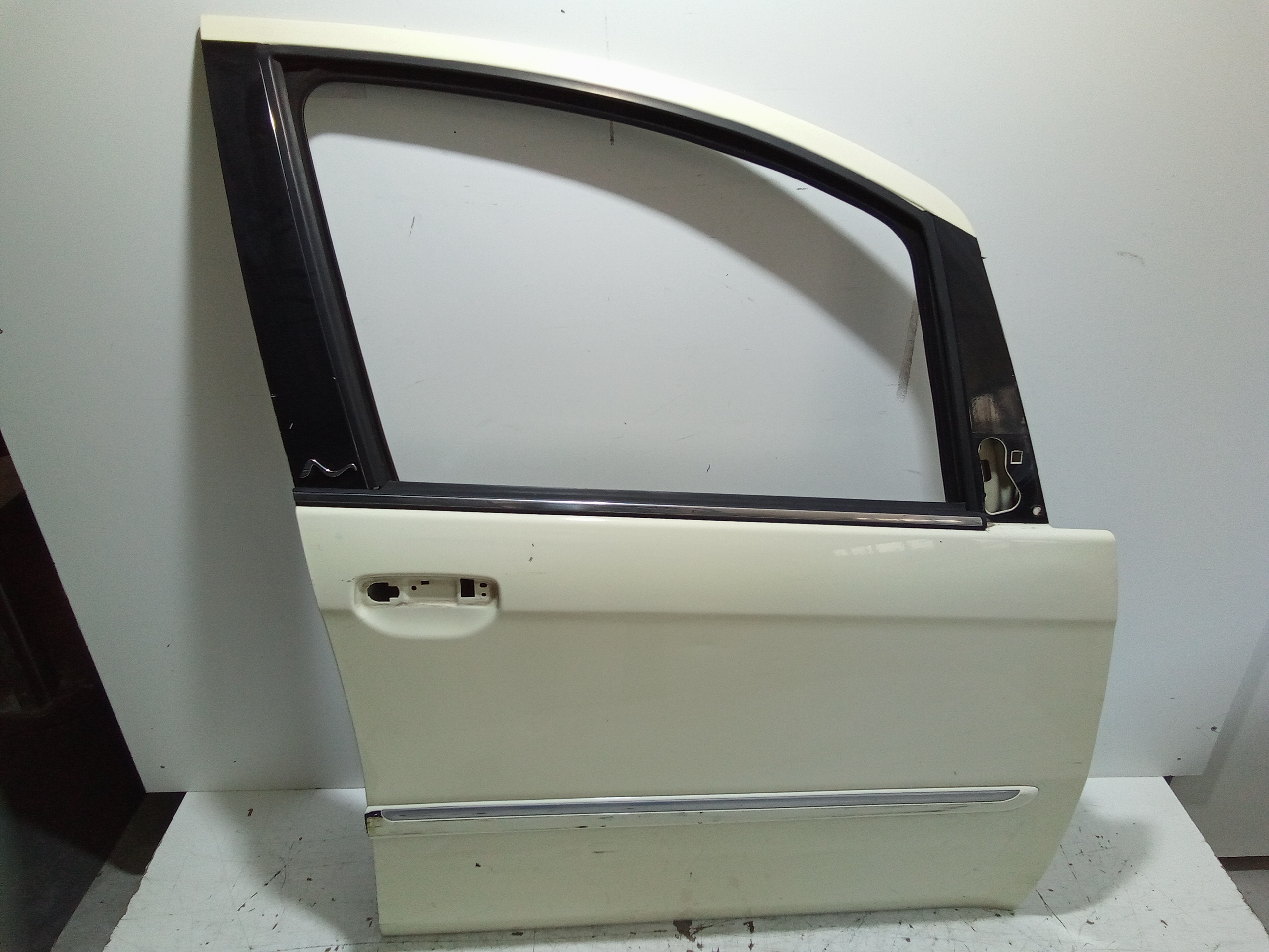 Portiera anteriore Destra per Lancia Musa 2 Serie (2007 - In produzione)