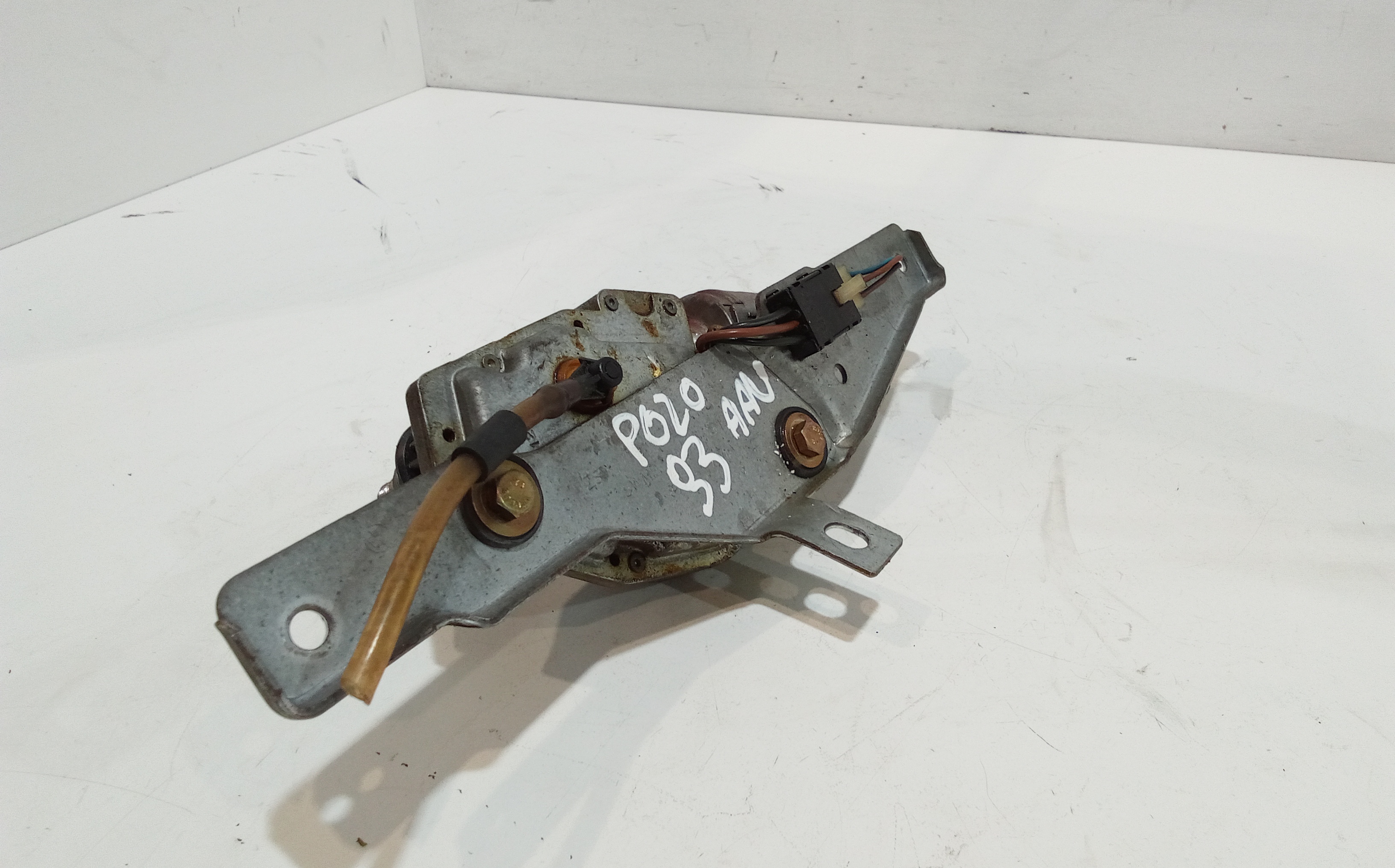 Motorino Tergicristallo Posteriore per Volkswagen Polo 2 Serie (1981 - 1994)