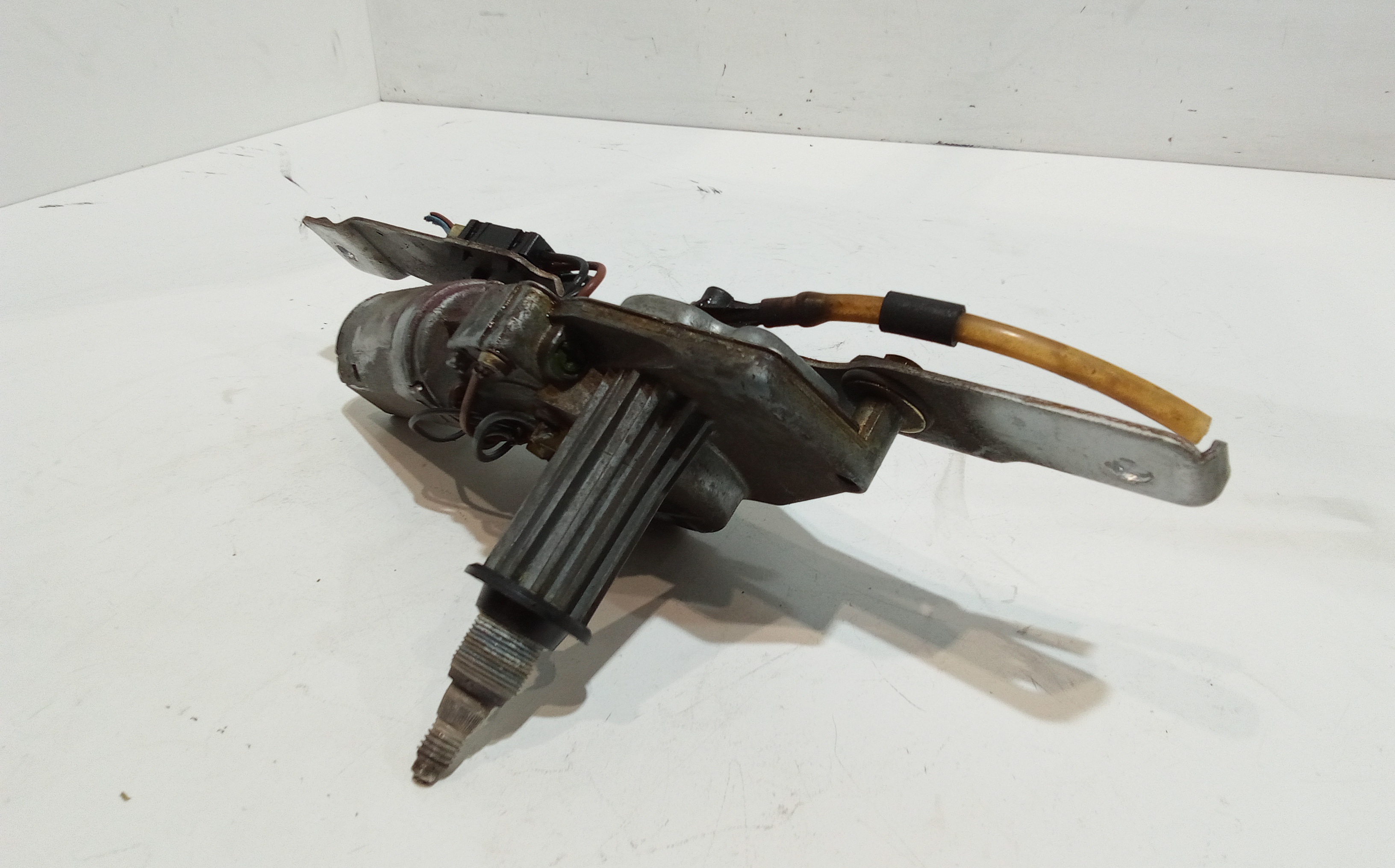 Motorino Tergicristallo Posteriore per Volkswagen Polo 2 Serie (1981 - 1994)