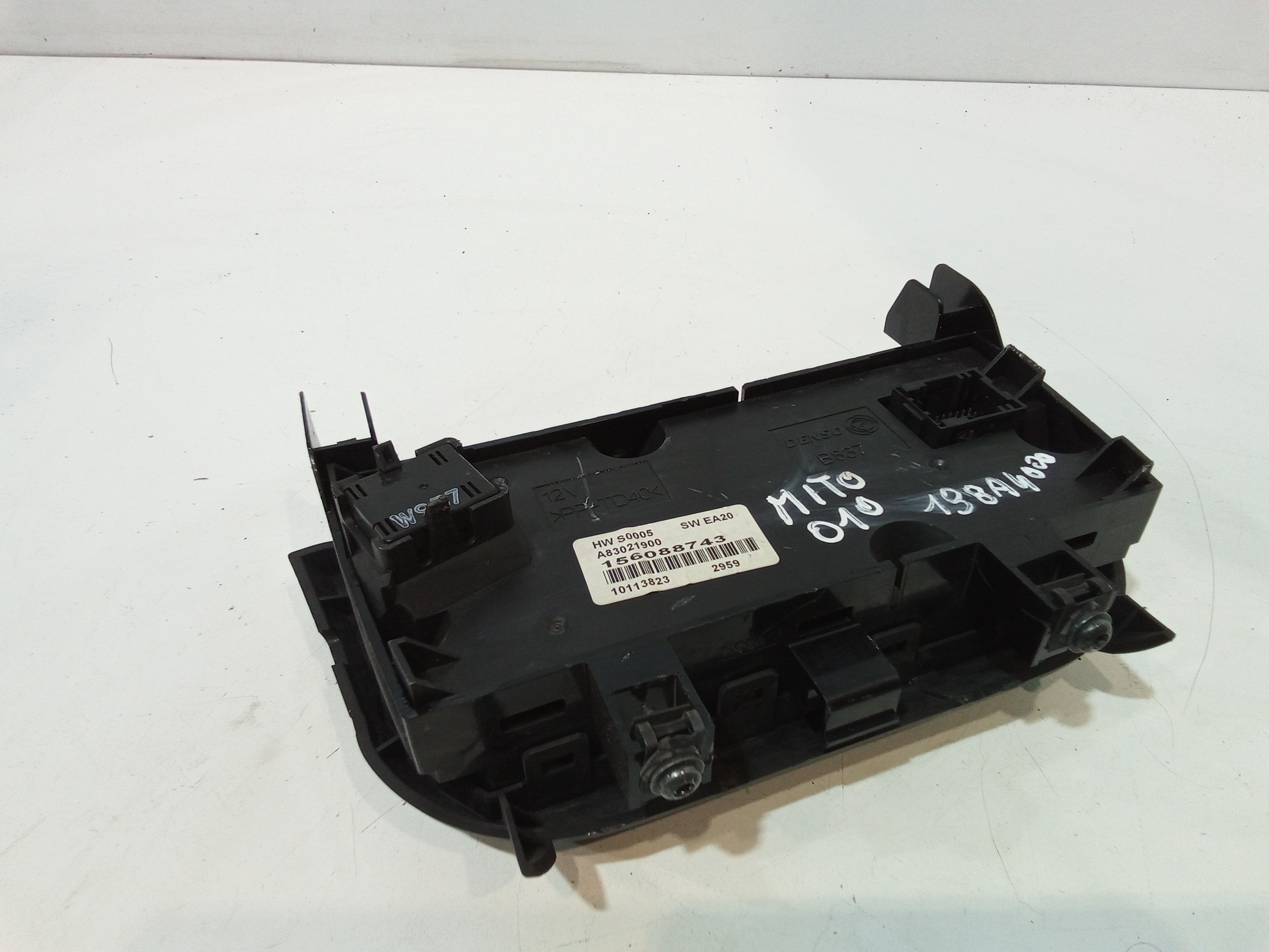 Comandi Clima per Alfa Romeo Mito Serie (955_) (08>) (2008 - In produzione)