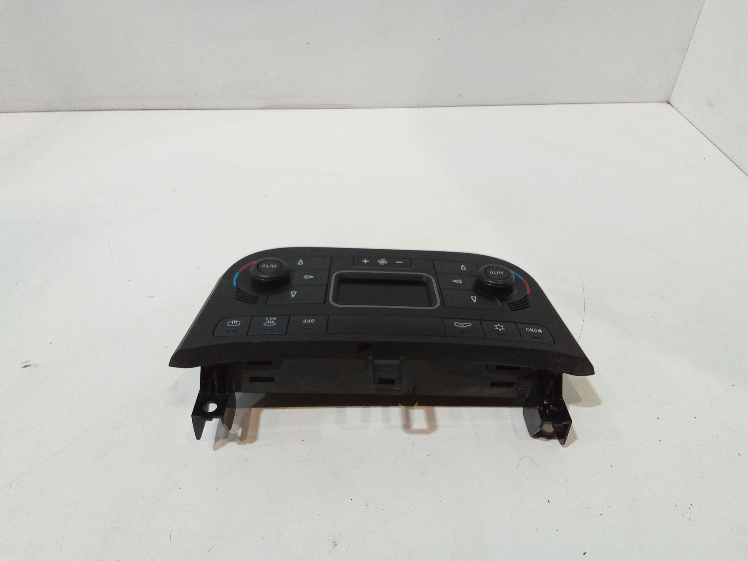 Comandi Clima per Alfa Romeo Mito Serie (955_) (08>) (2008 - In produzione)