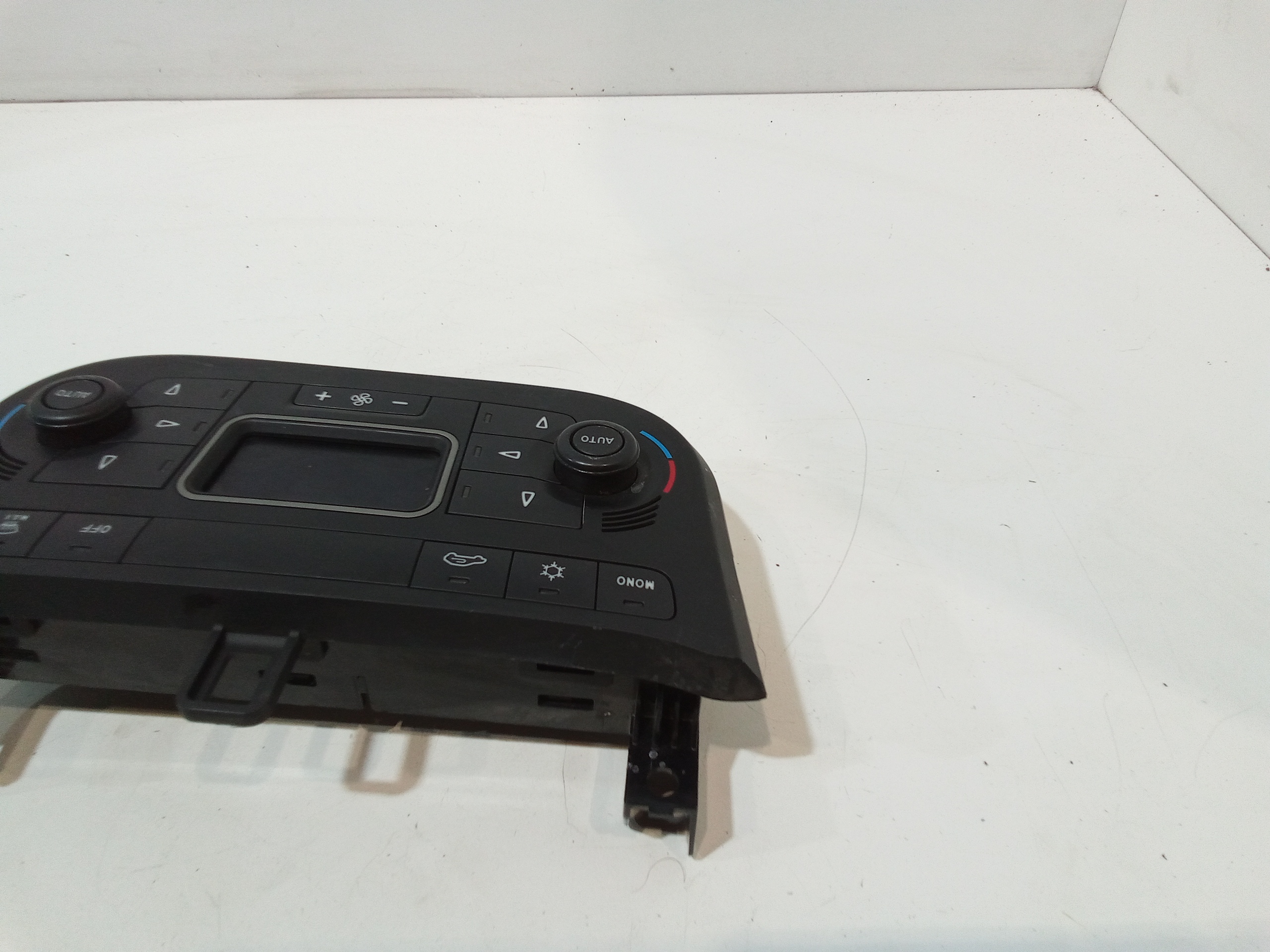 Comandi Clima per Alfa Romeo Mito Serie (955_) (08>) (2008 - In produzione)