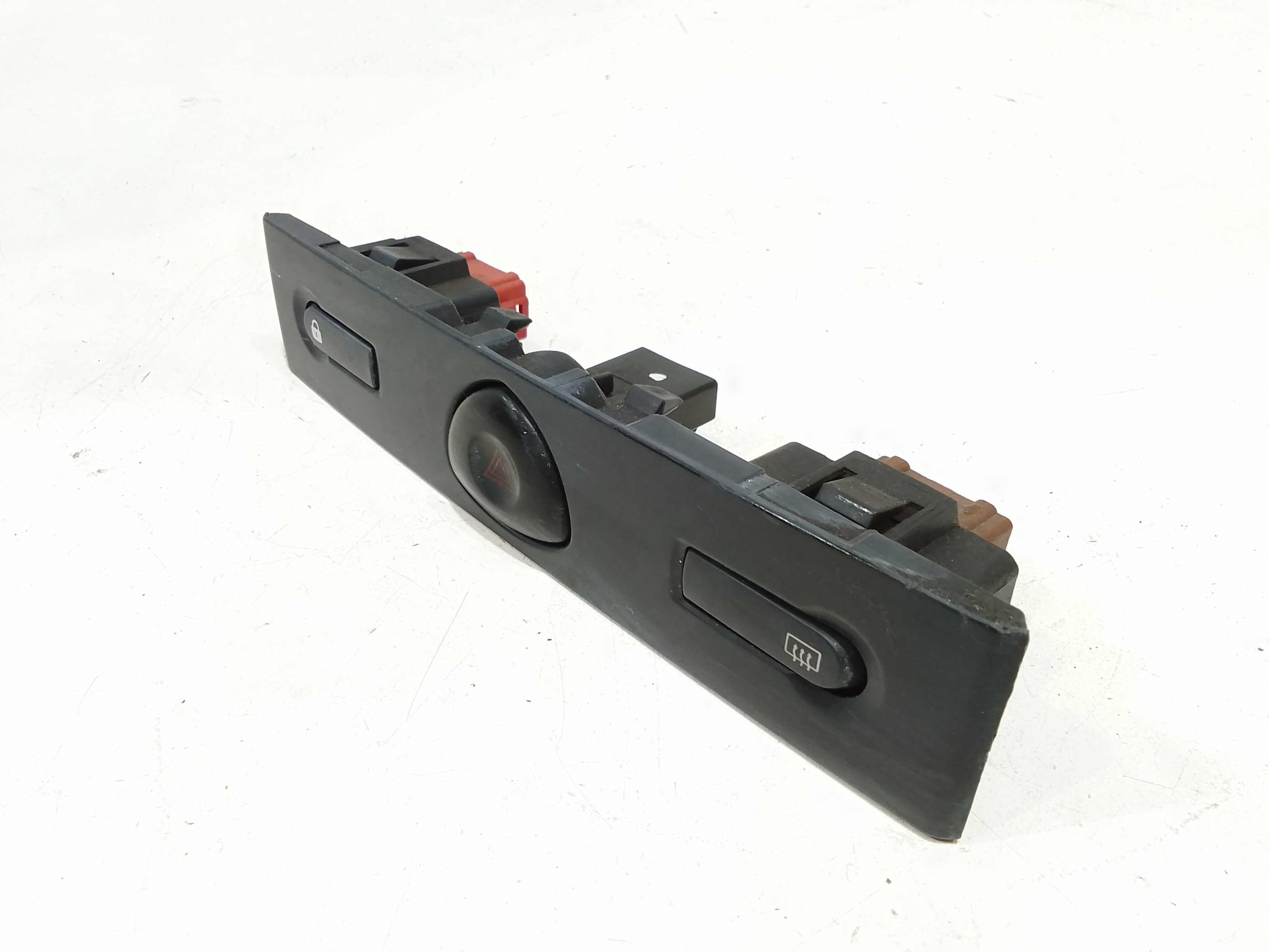 Pulsante luci di emergenza per Renault Clio Serie (01>05) (2001 - 2005)