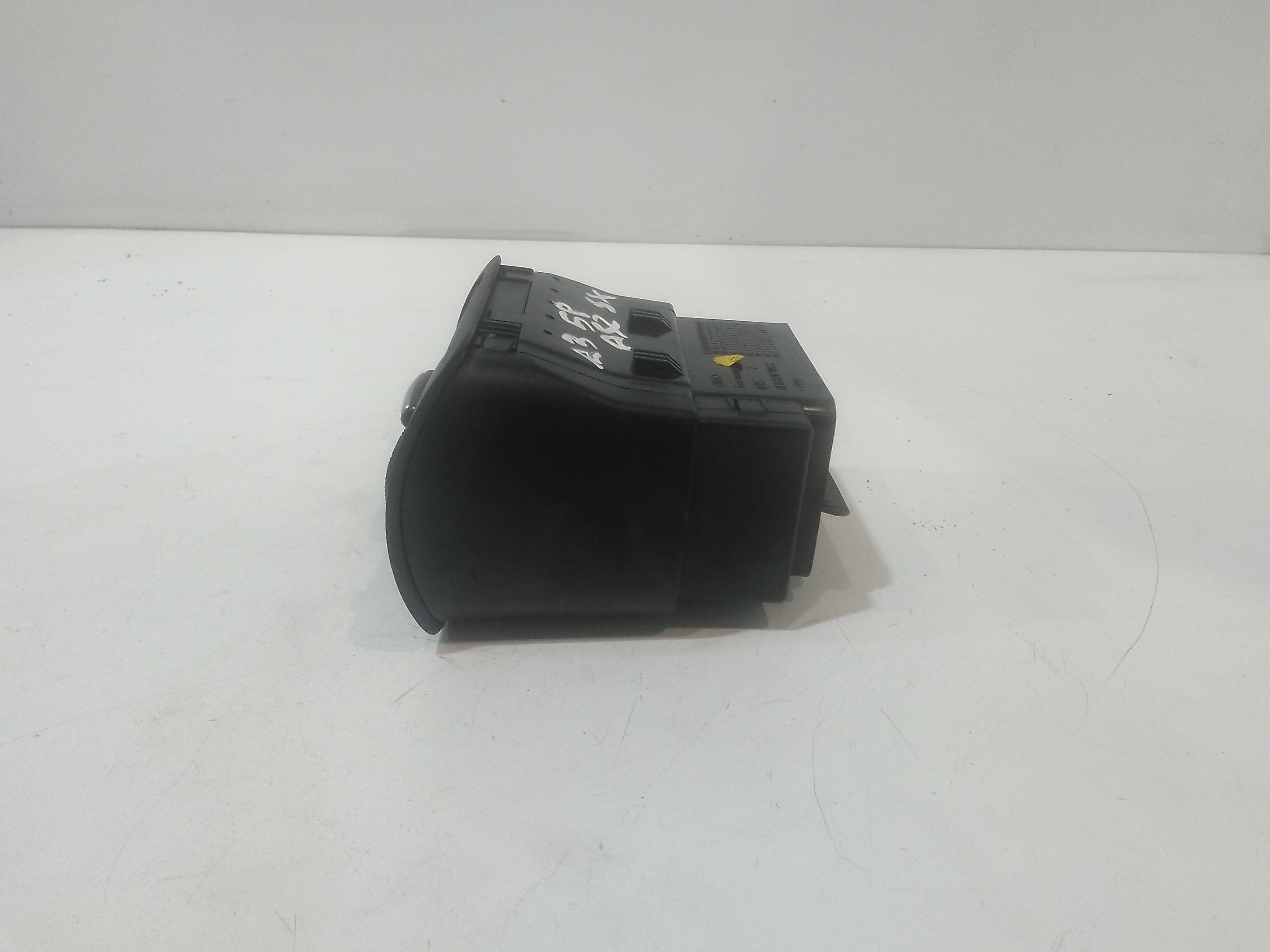 Bocchetta aria cruscotto lato guida per Audi A3 Serie (8l1) (00>03) (2000 - 2003)