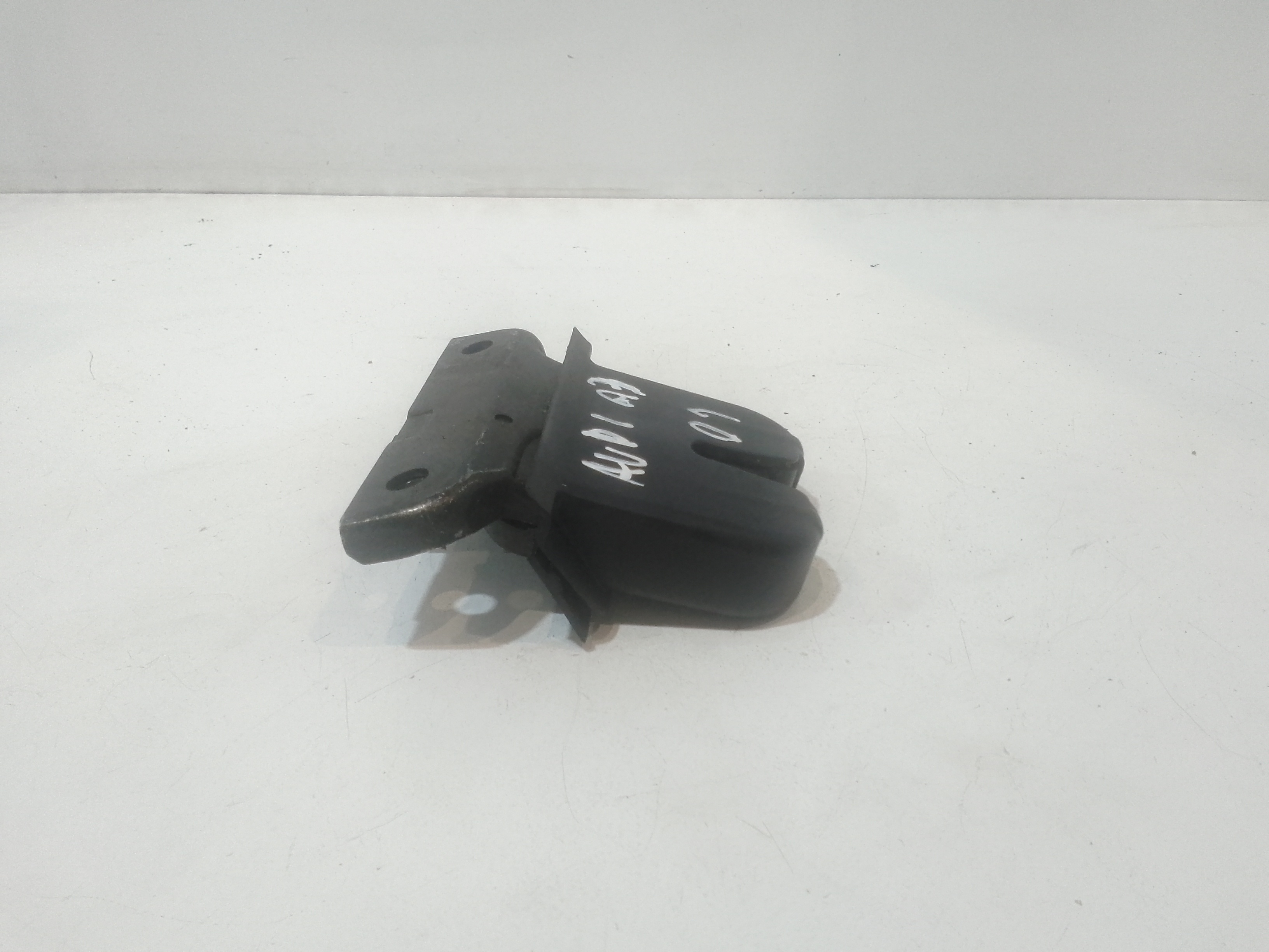 Serratura Cofano Posteriore per Audi A3 Serie (8l1) (00>03) (2000 - 2003)