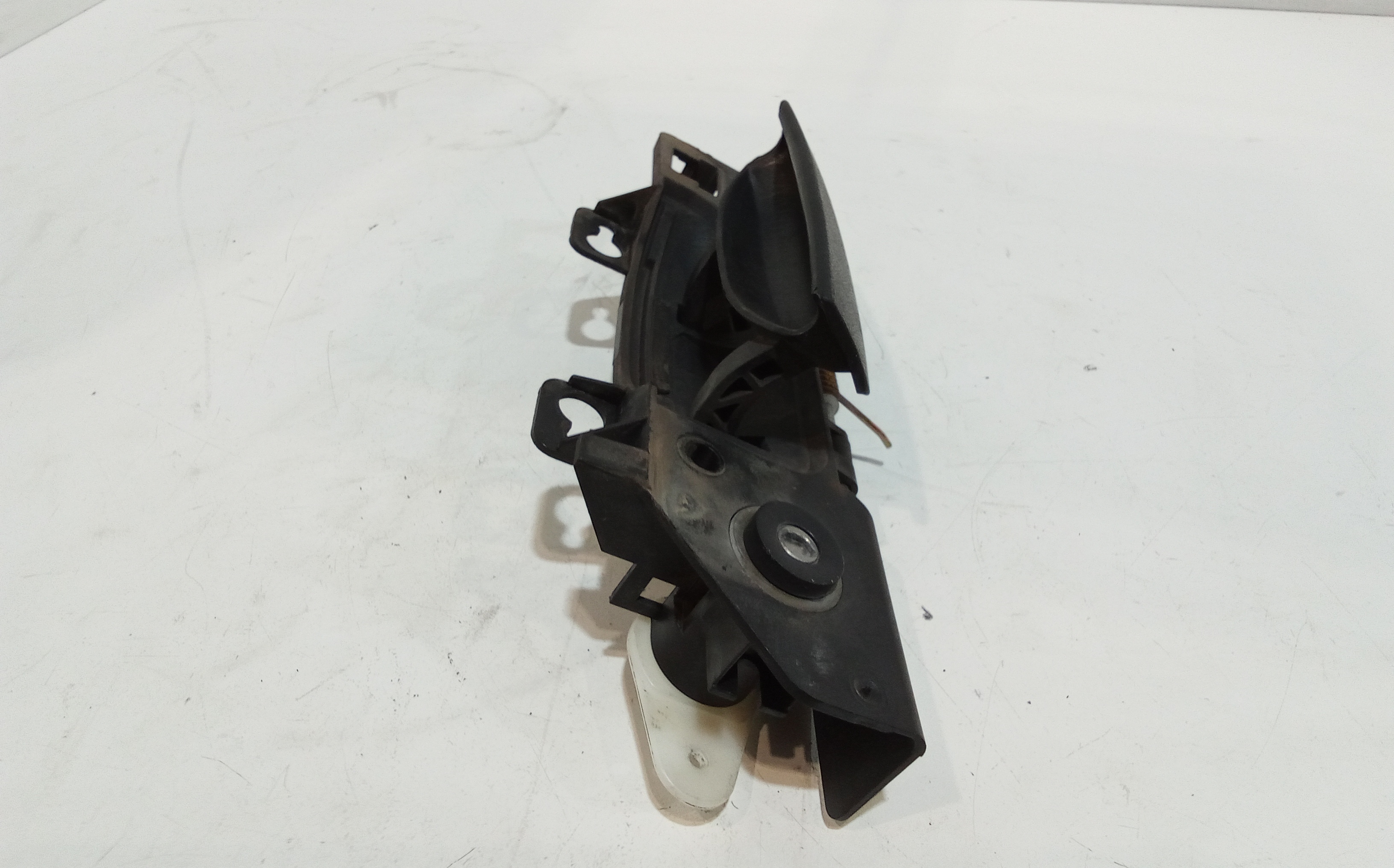 Maniglia esterna Anteriore Sinistra per Ford Mondeo Berlina 2 Serie (1996 - 2000)