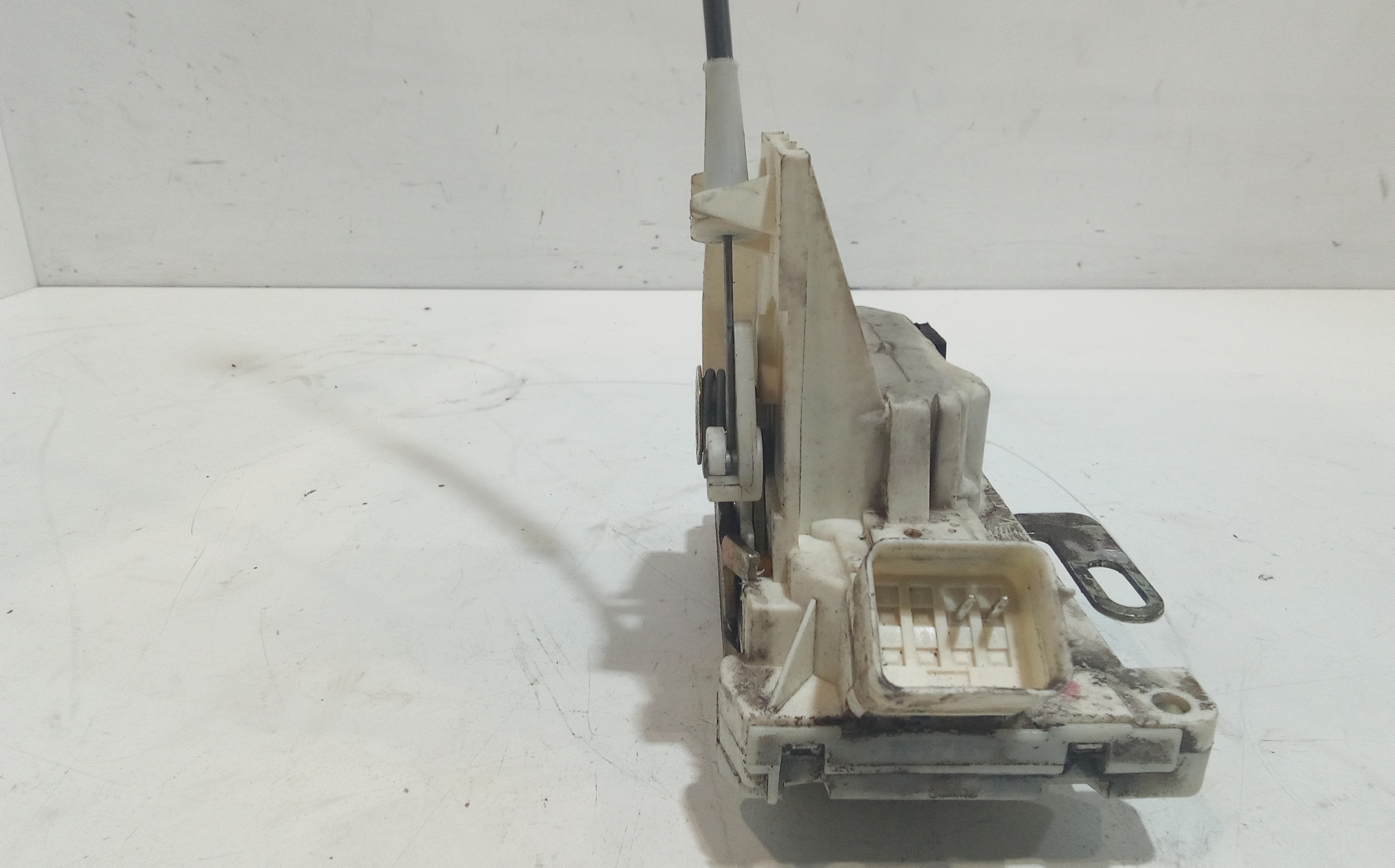 Serratura Posteriore Sinistra per Ford Mondeo Berlina 2 Serie (1996 - 2000)